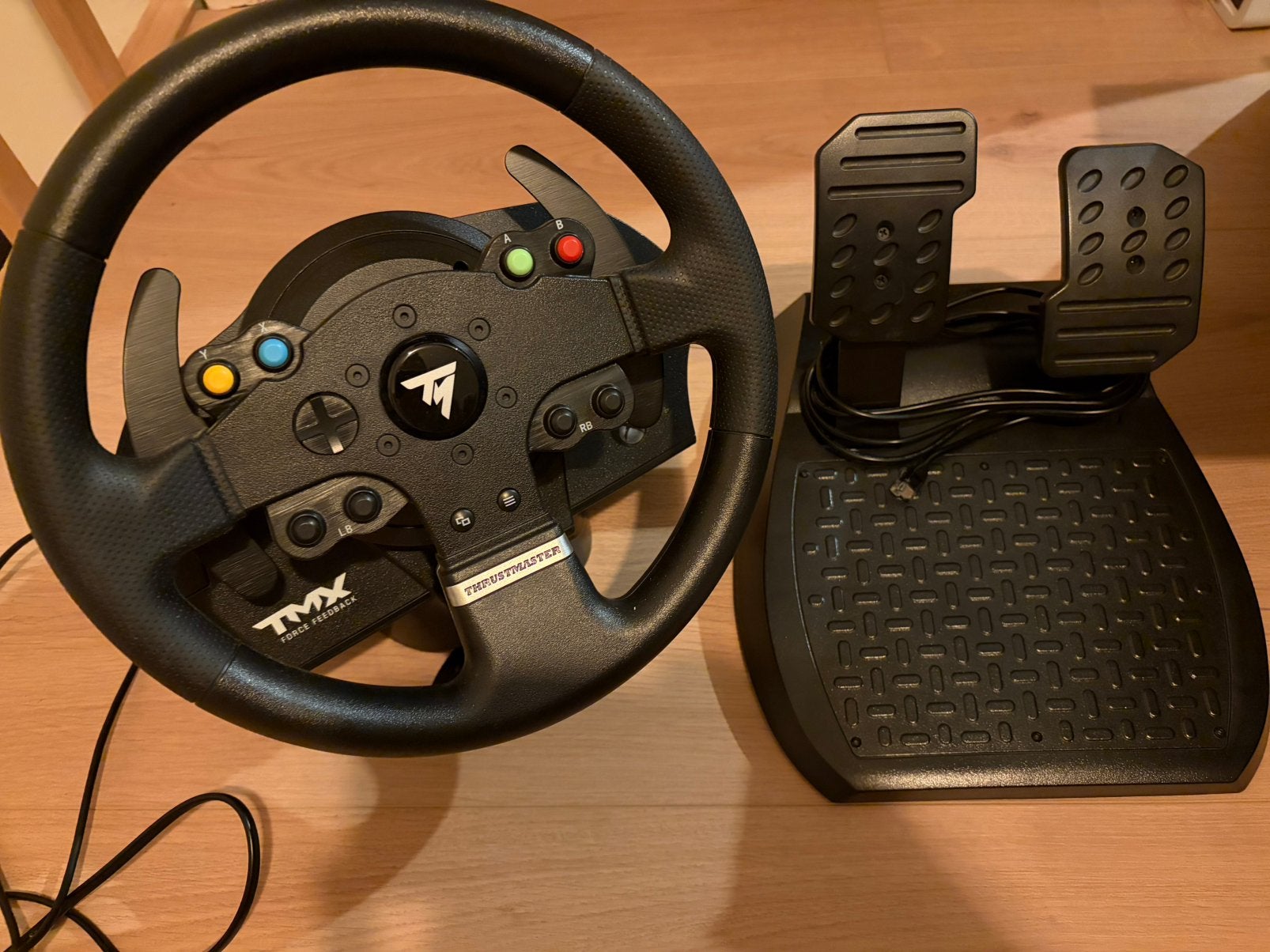 Thrustmaster stuur voor Xbox met pedalen, Games en Spelcomputers, Ophalen, Zo goed als nieuw