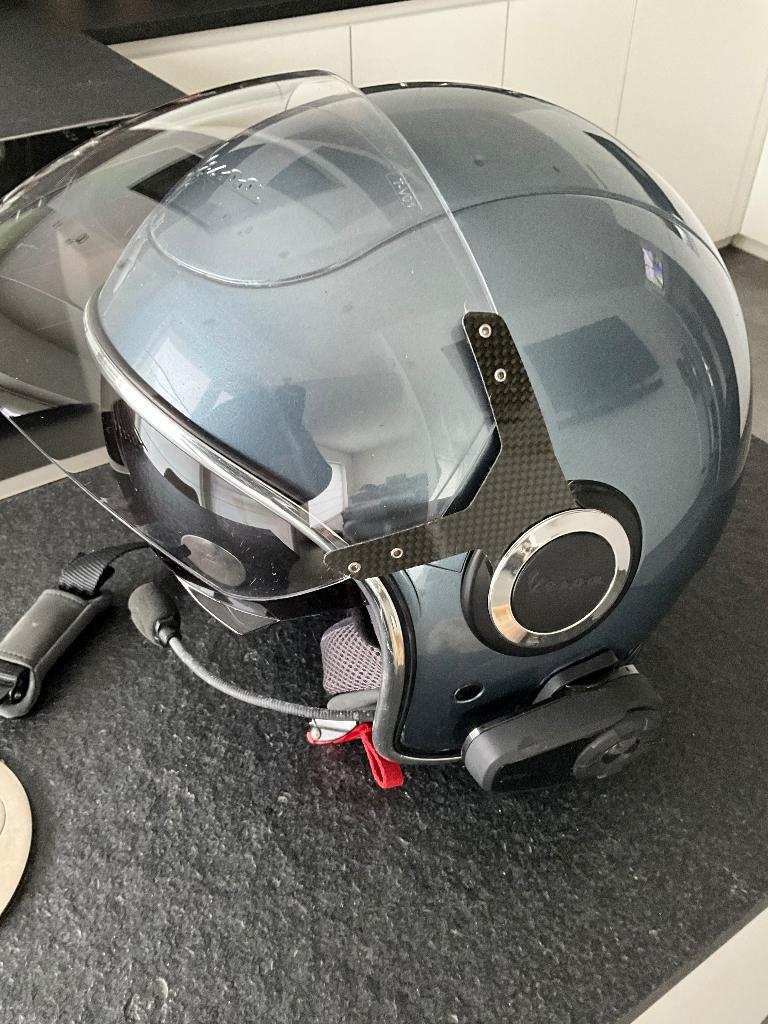Vespa vj helm  met Sena 10s intercom, Fietsen en Brommers, Scooters | Vespa, Ophalen, Gebruikt