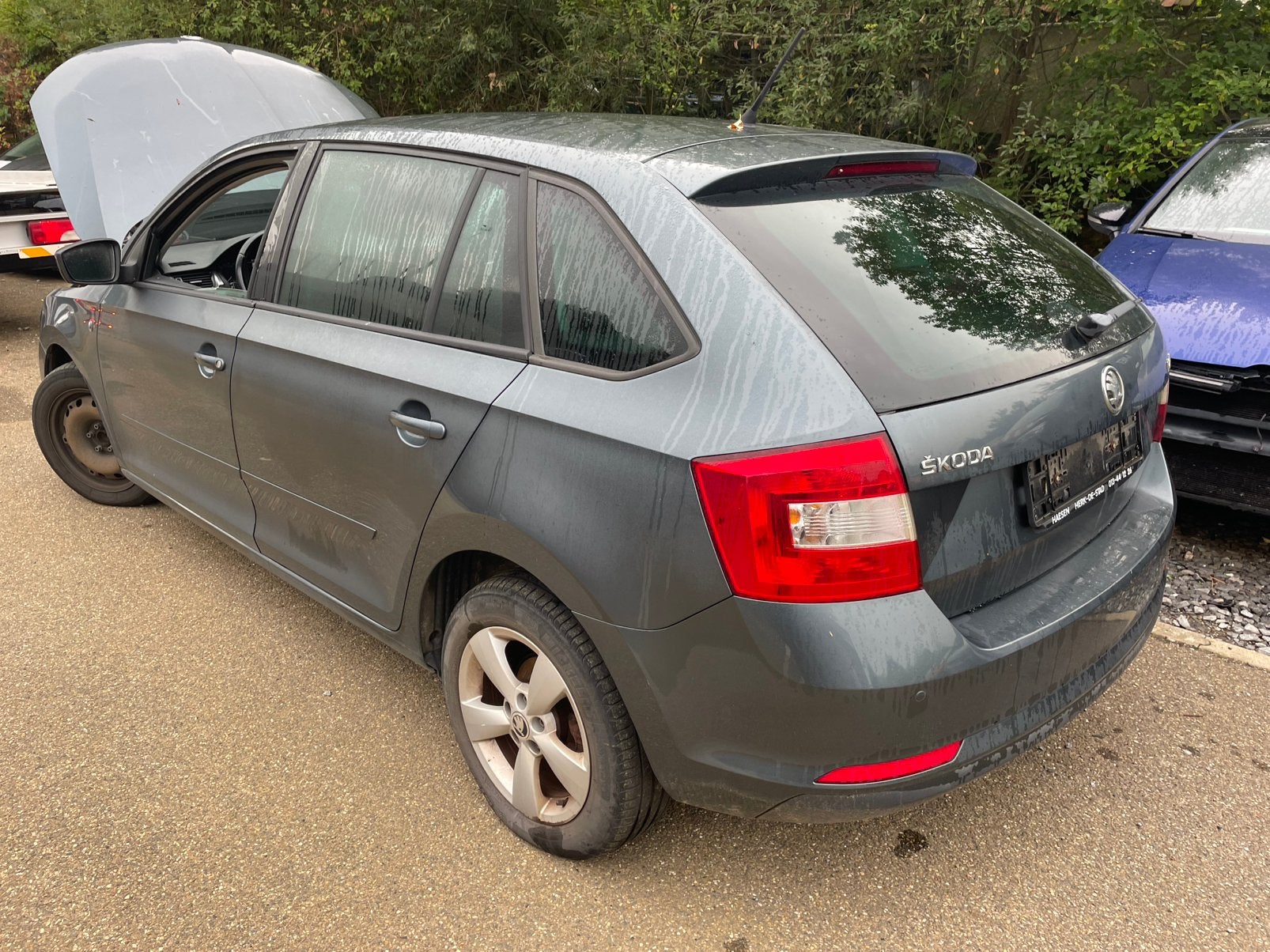 Skoda rapid bj.2014 1.6tdi met schade, Auto's, Euro 5, Stof, Particulier, Zilver of Grijs