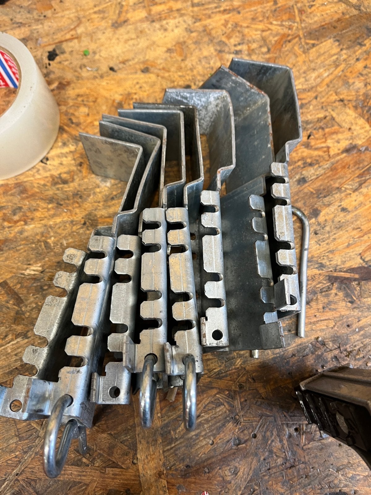 Supports Gitter Box, Enlèvement ou Envoi, Utilisé