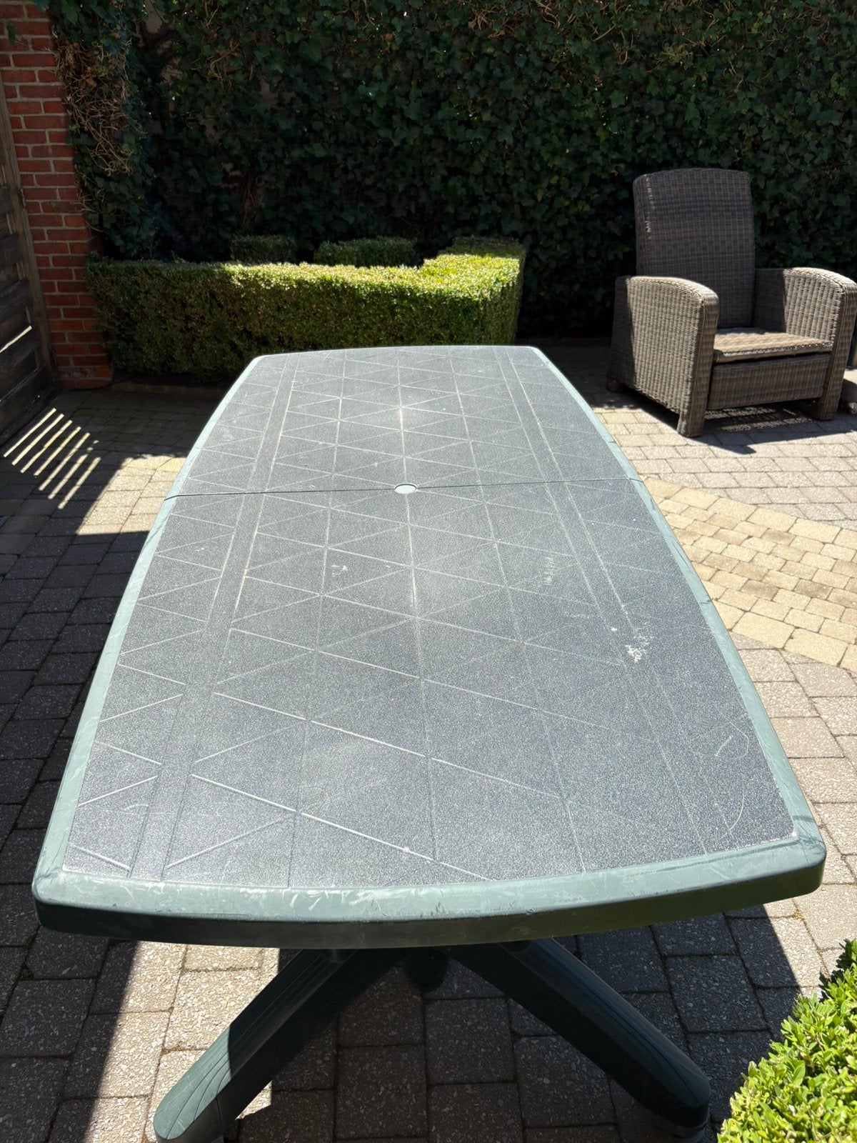 Tuintafel Hartmann, Ophalen, Zo goed als nieuw