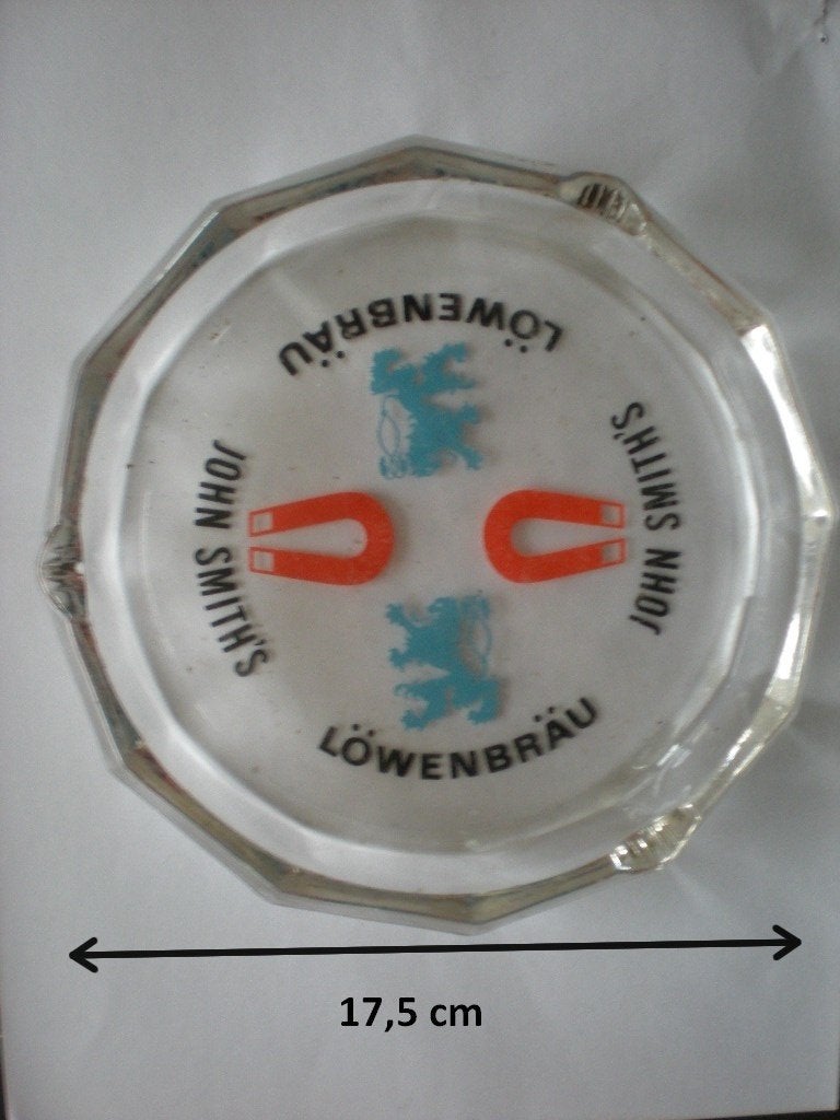 John Smith's + Löwenbrau  Cendrier en verre, Enlèvement ou Envoi, Utilisé, Autres types