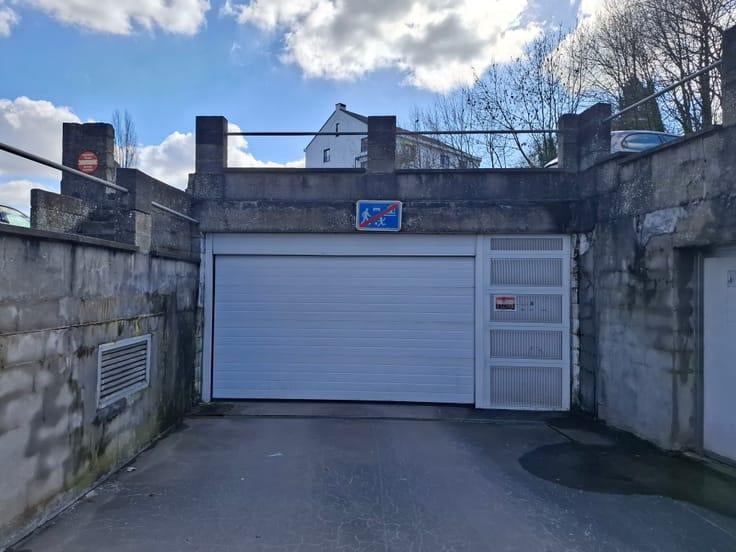 Garage à louer Nivelles- Allée du Jaquemart, Provincie Waals-Brabant