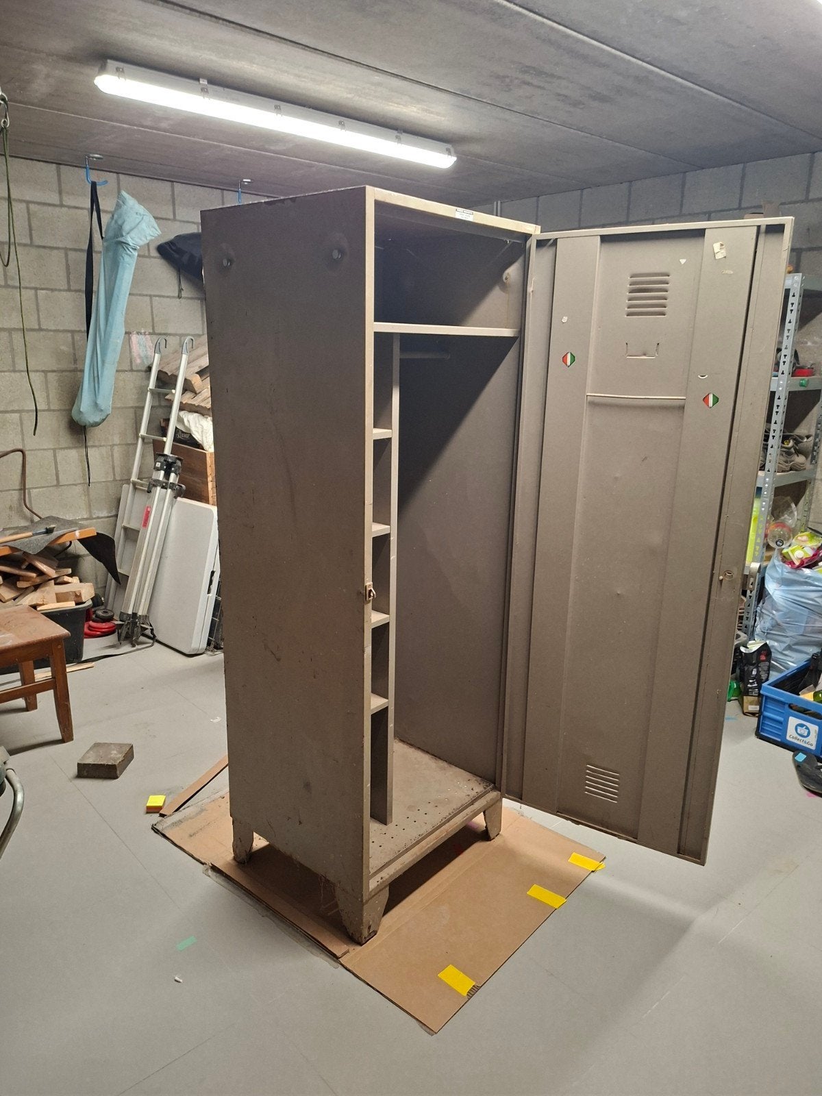 metalen kast, Huis en Inrichting, Ophalen