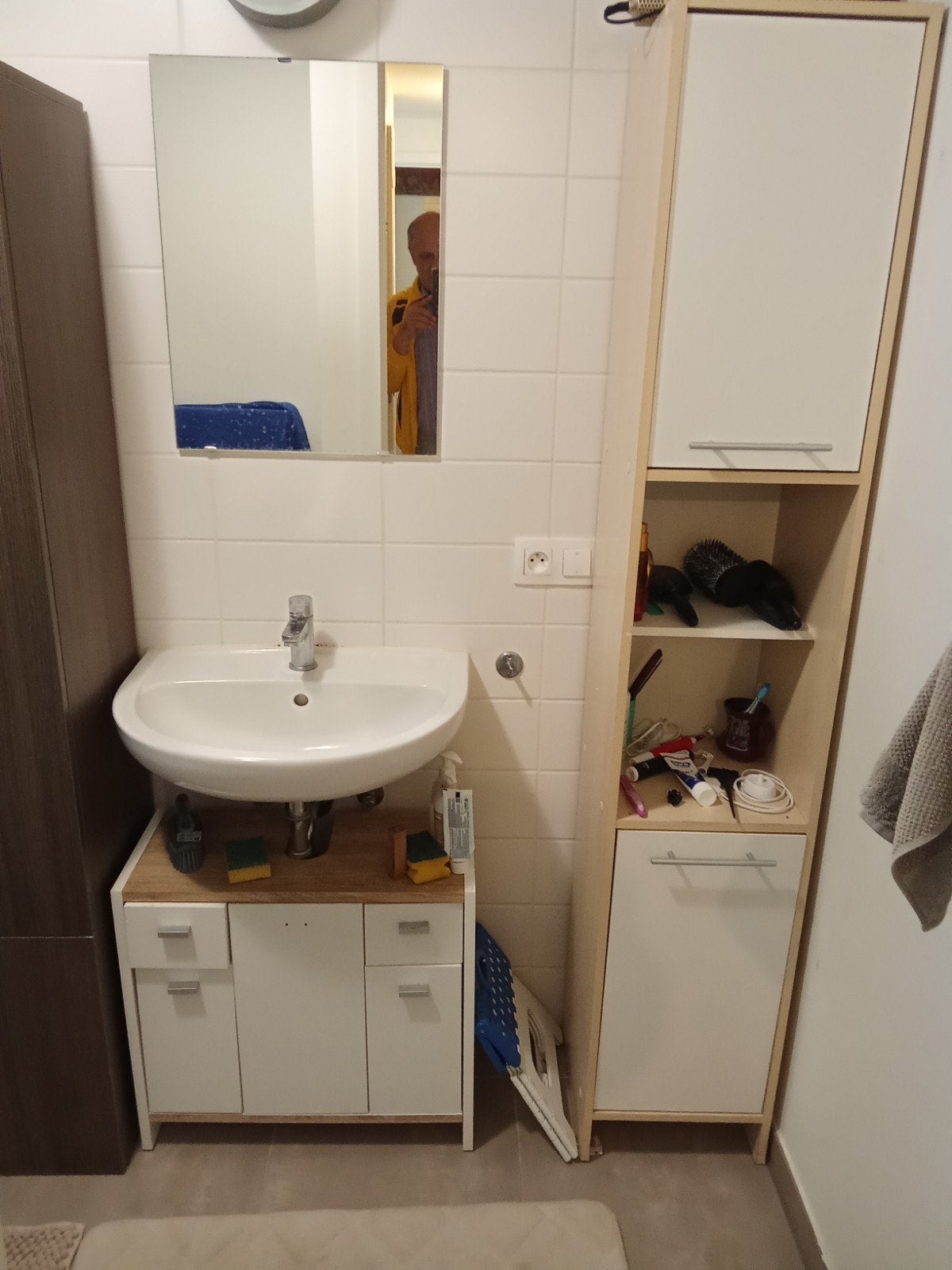 Twee kledingkasten, een van 180 cm en een van 70 cm., Huis en Inrichting, Ophalen, (Half)hoge kast, 50 tot 100 cm, Zo goed als nieuw