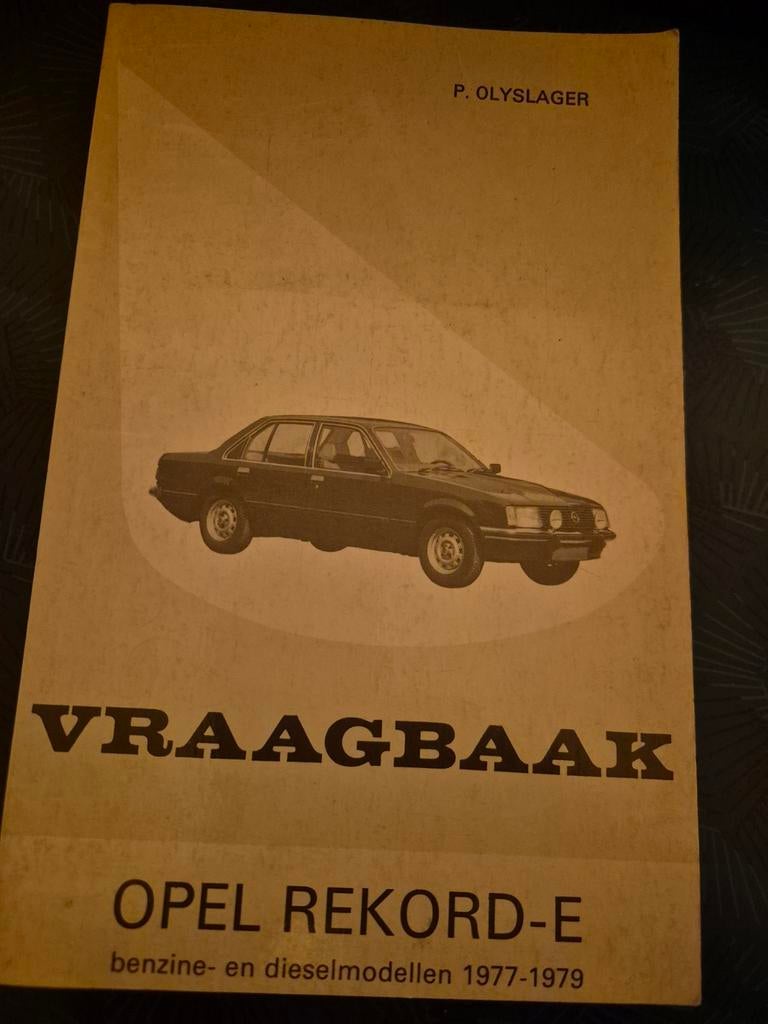 Vraagbaak Opel Record E. Nette tweedehandsstaat., Ophalen of Verzenden