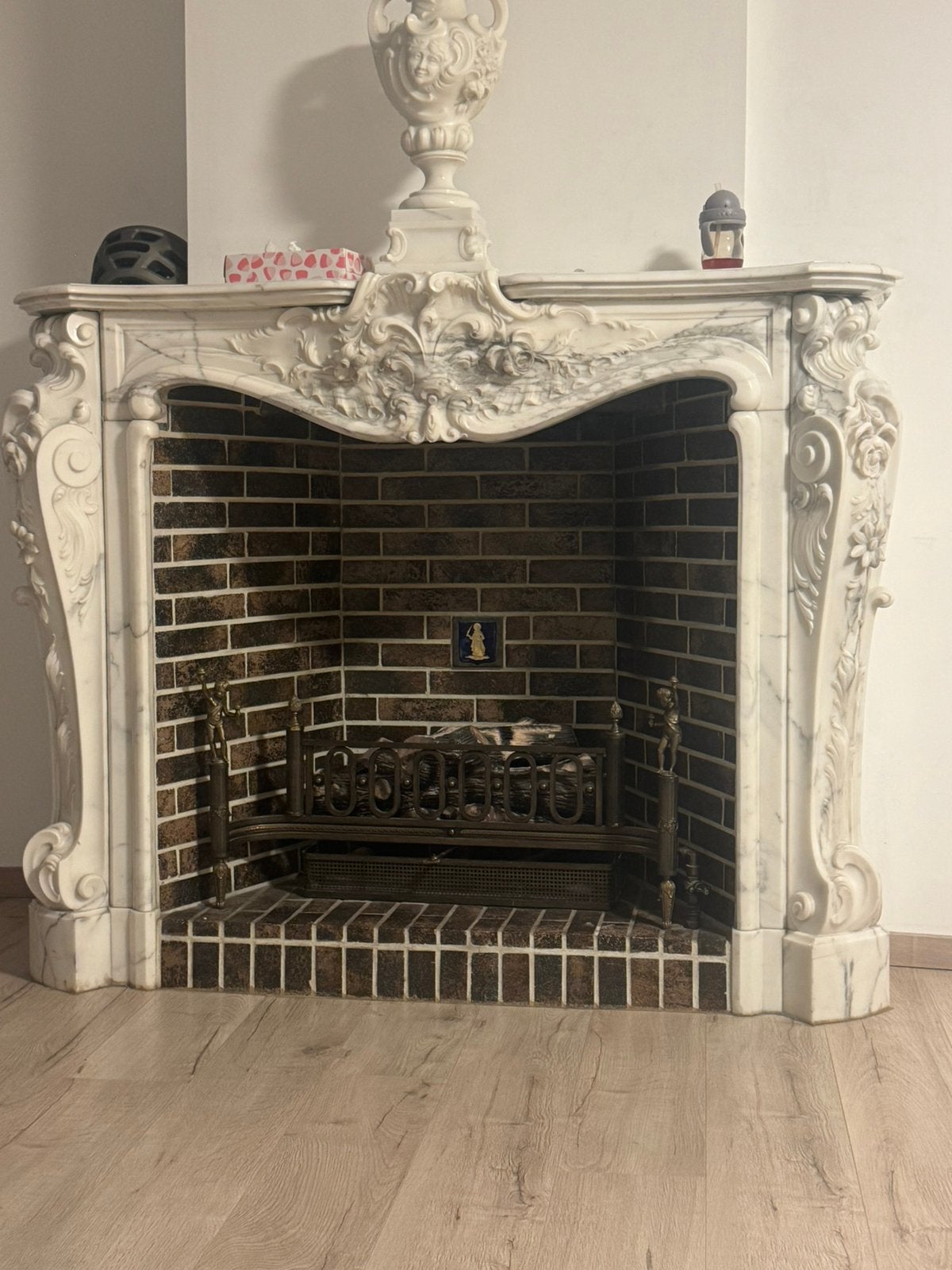 Antieke Marmeren Schouw Louis XV Carrara 140cm, Maison & Meubles, Enlèvement, Comme neuf, Cheminée au gaz