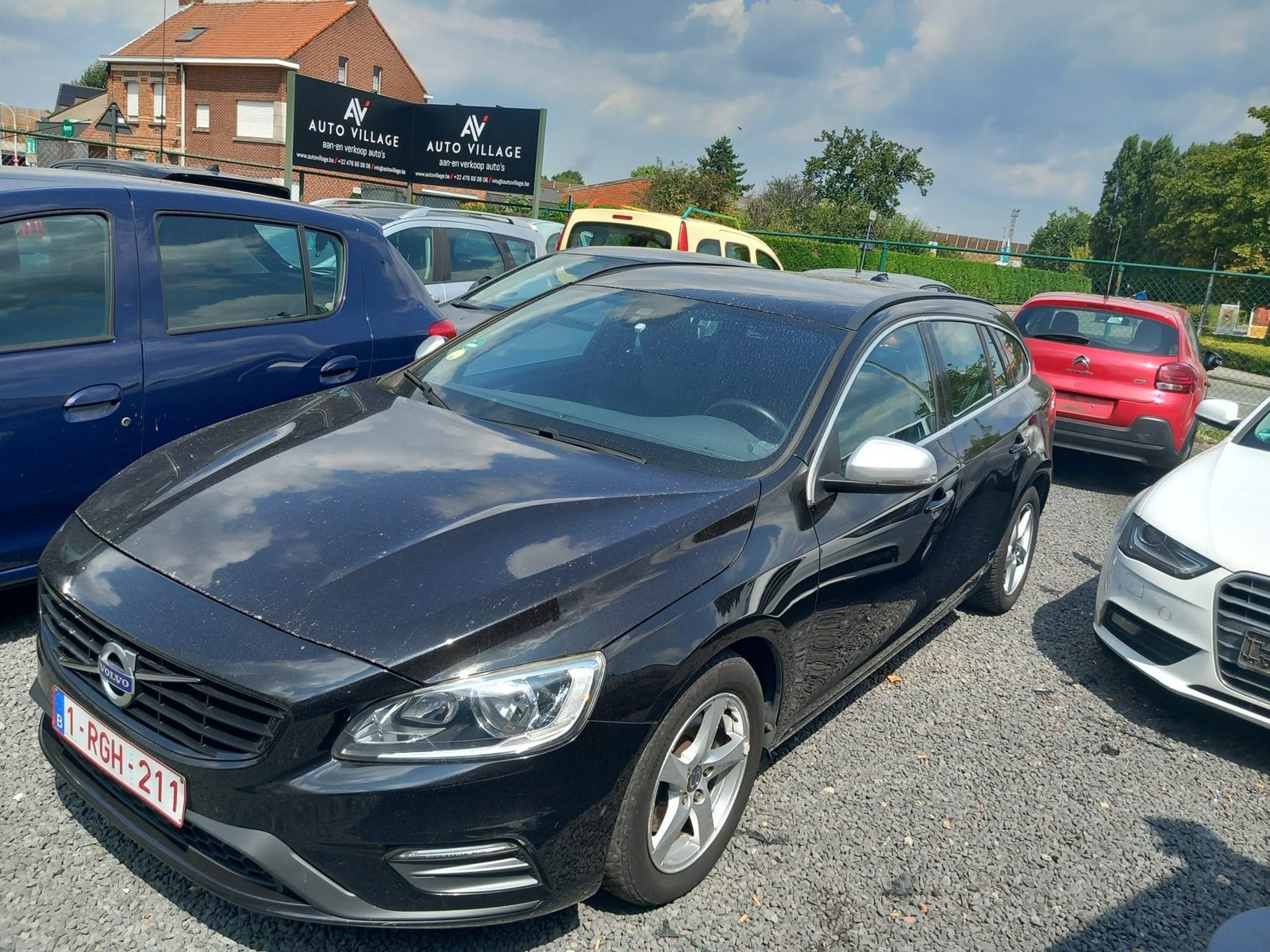 Volvo V60 2.0D 150pk R-Design Automaat, Auto's, Automaat, Euro 6, Te koop, V60
