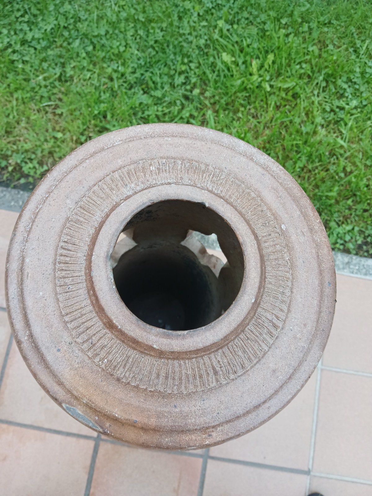 mitre de chemînée, Enlèvement