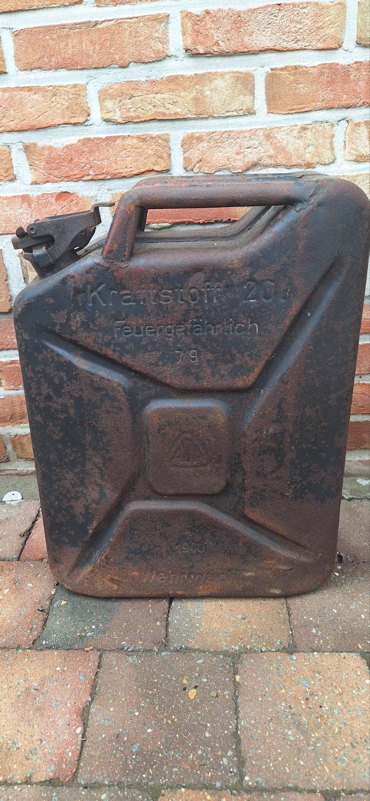 Jerrycan WH, Collections, Objets militaires | Seconde Guerre mondiale, Enlèvement
