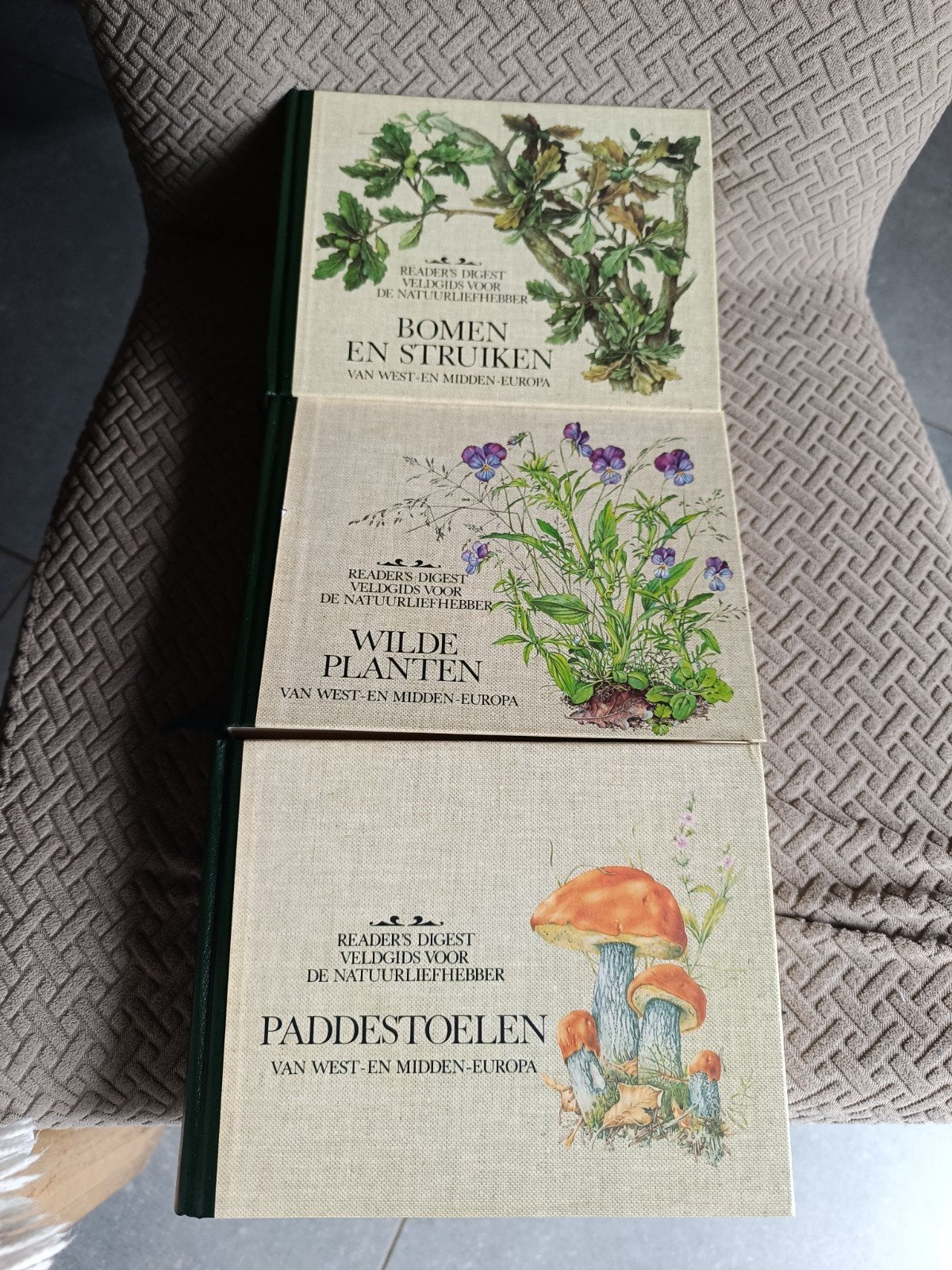 3 x Planten-Bomen en Struiken-Paddestoelen, Enlèvement ou Envoi