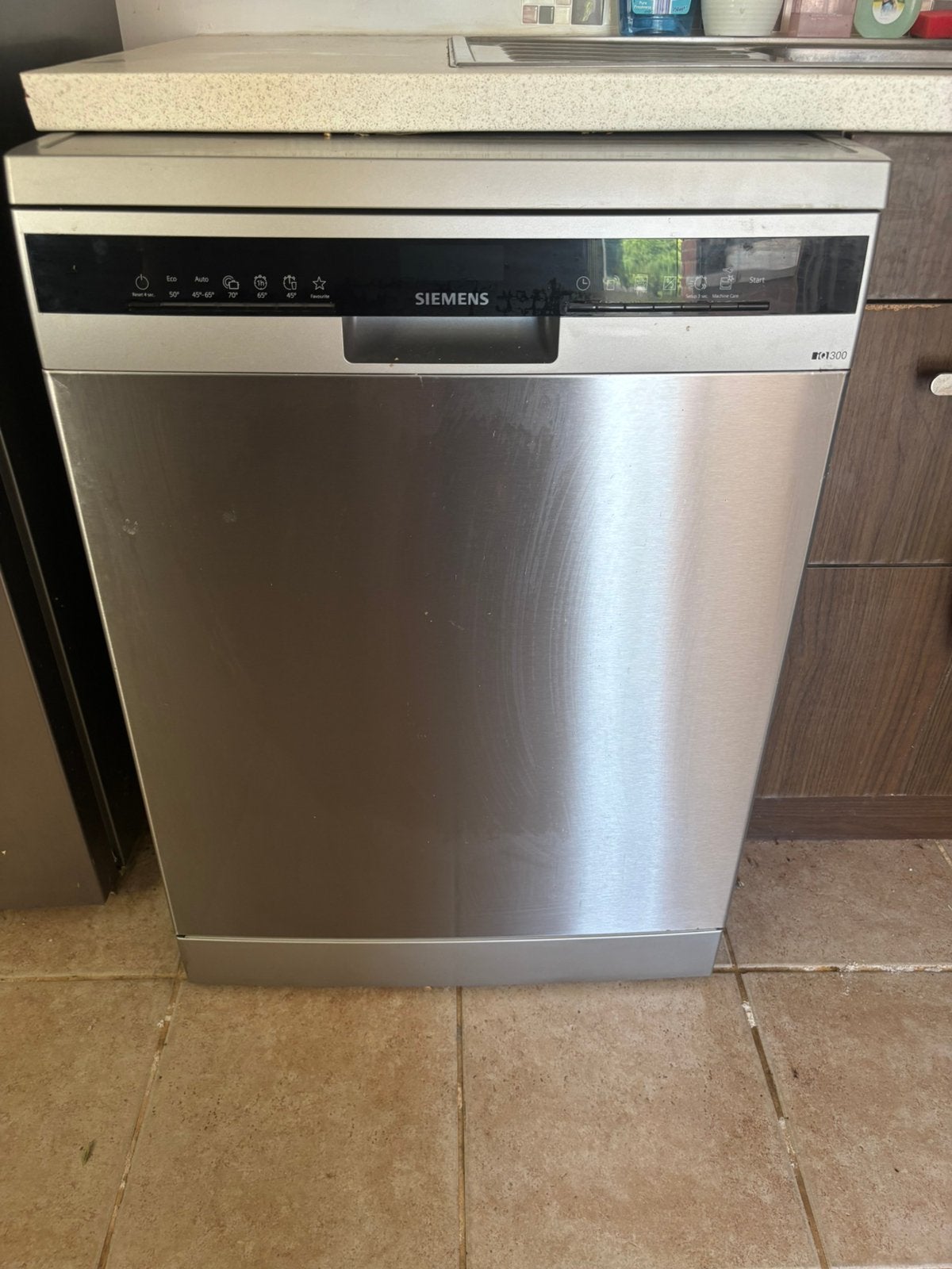 Vaatwasmachine Siemens, Ophalen, Zo goed als nieuw, Vrijstaand