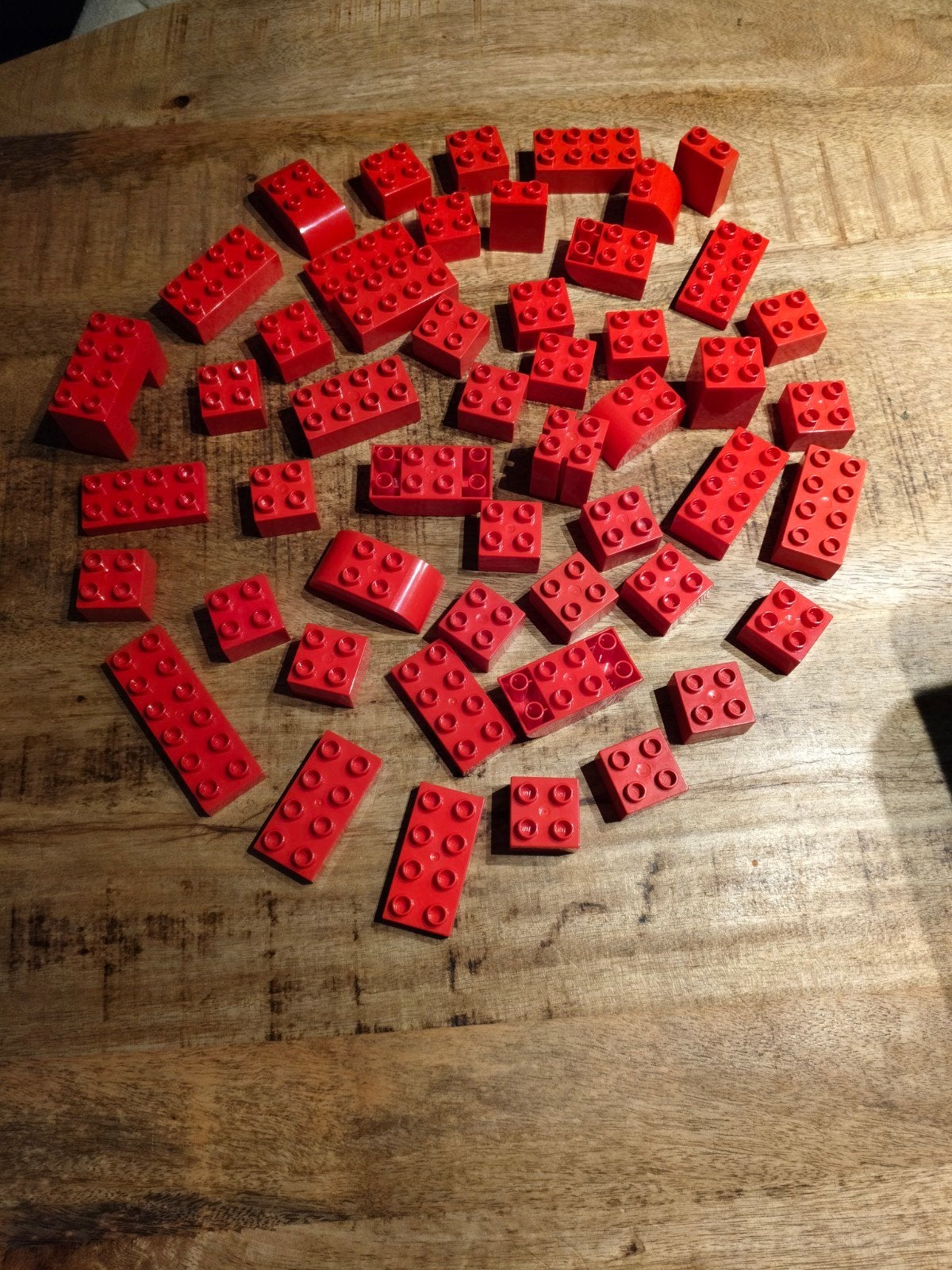 50 rode lego duplo blokken, Kinderen en Baby's, Ophalen of Verzenden, Zo goed als nieuw, Losse stenen, Duplo