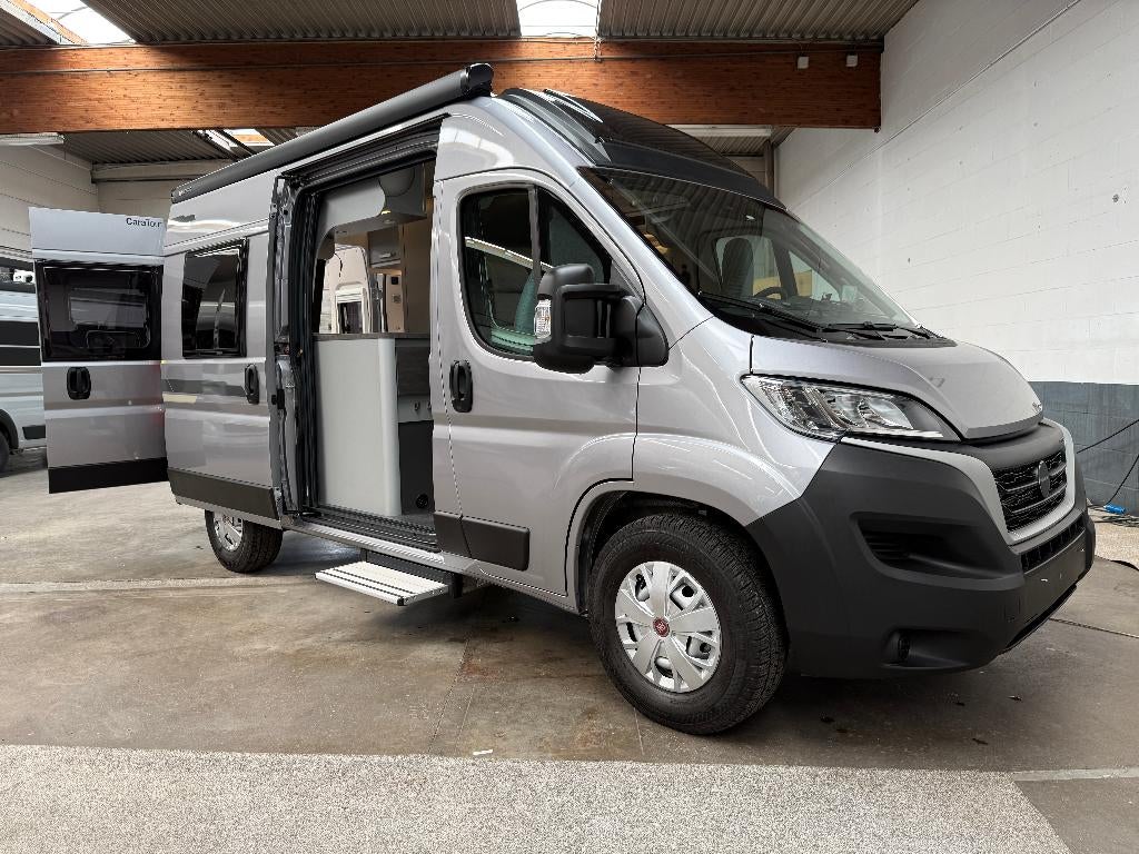 Weinsberg CaraTour 5m40 | 180 ch Automatique | Comme neuf, Weinsberg, Éclairage extérieur, Fiat, 5 à 6 mètres