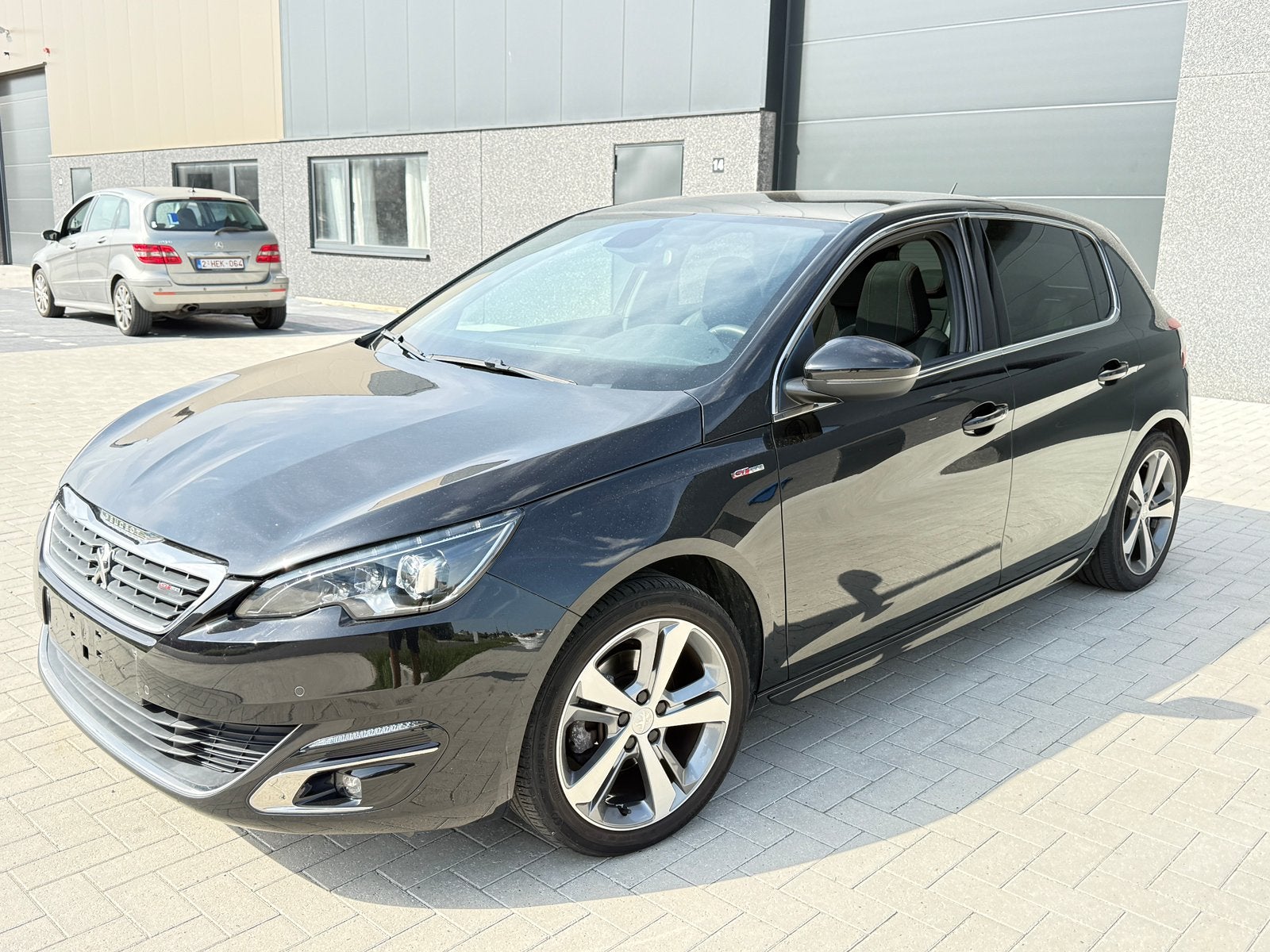 Peugeot 308 GT line- 1.2 benzine - 86.000 km- full option, Autos, Peugeot, Achat, Euro 6, Entreprise, Boîte manuelle