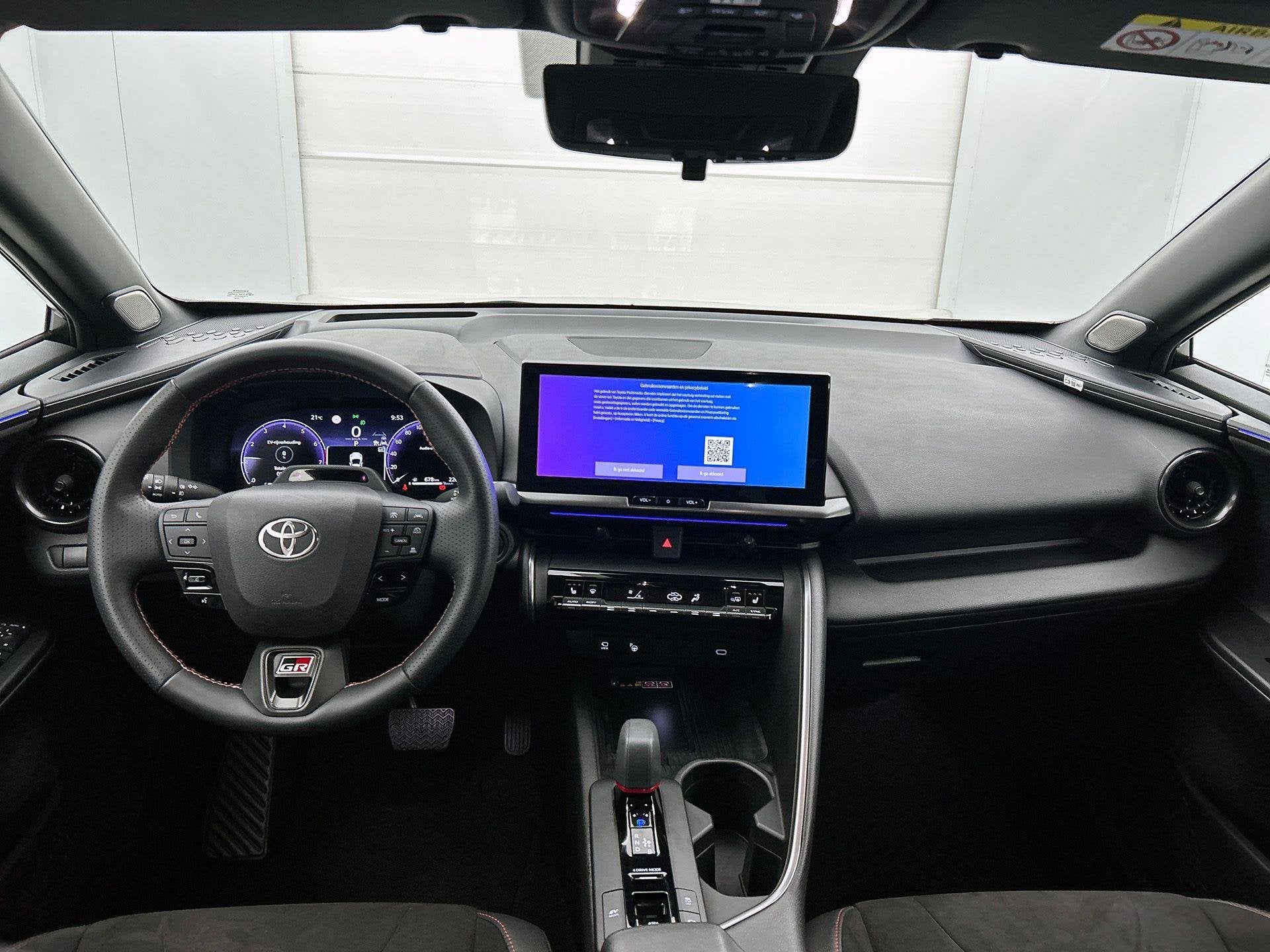 Toyota C-HR 2.0 Hybrid GR Sport Premiere Ed. E-CVT | Panoram, 725 kg, Entreprise, Autres couleurs, 5 portes