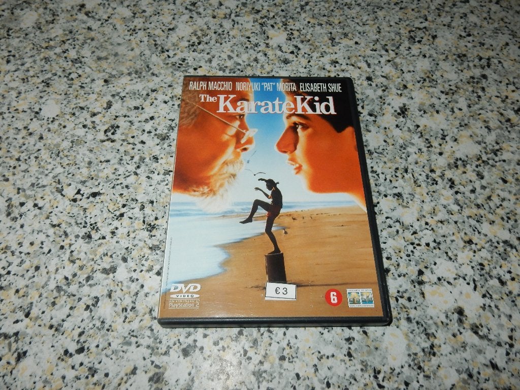 nr.1146 - Dvd: the karate kid - avontuur, Cd's en Dvd's, Dvd's | Avontuur, Zo goed als nieuw, Vanaf 6 jaar, Engels, Nederlands