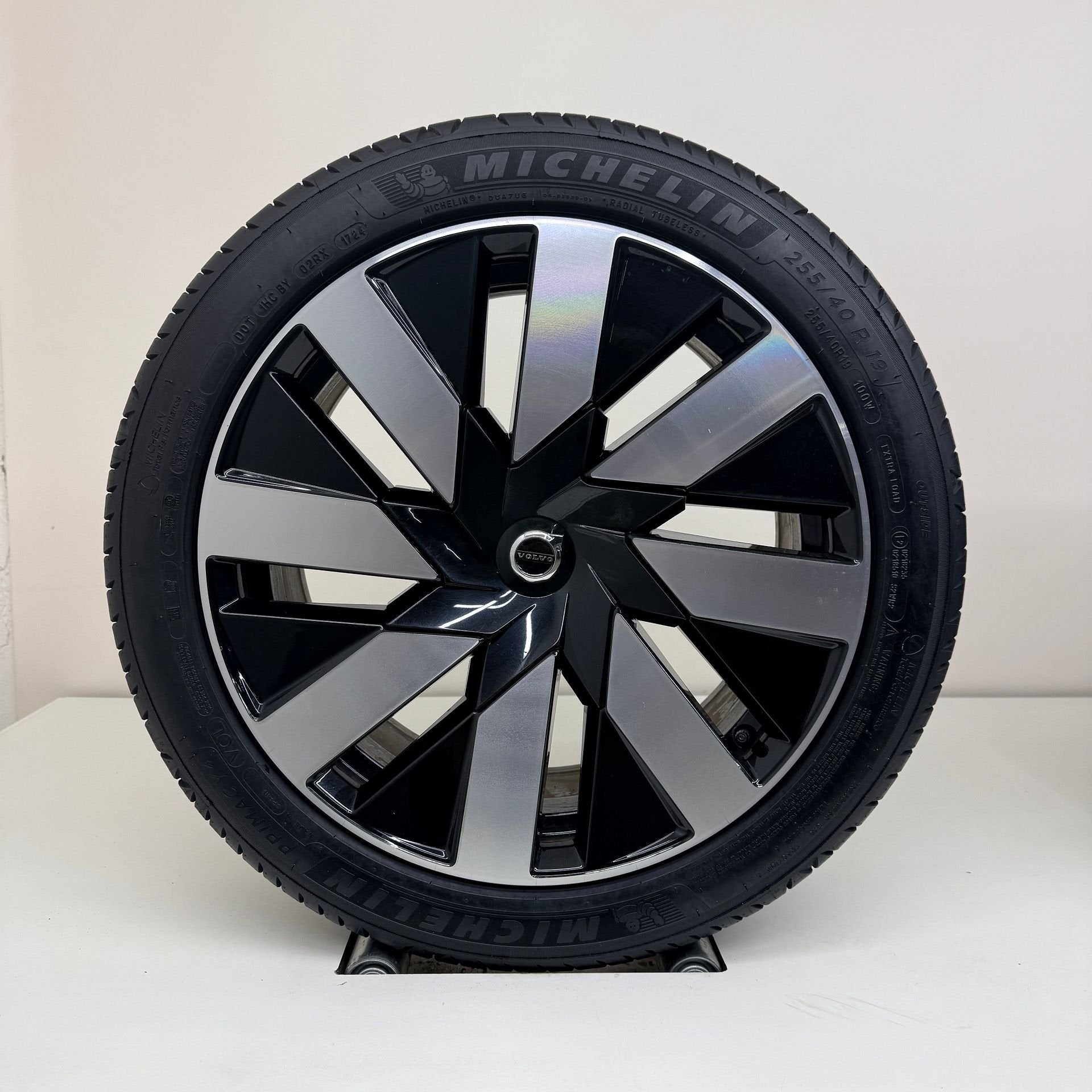 Volvo V90/S90 - 19 inch - zomerbanden, 19 inch, Banden en Velgen, Ophalen of Verzenden, Personenwagen