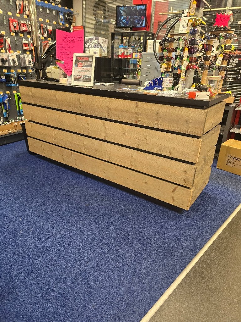 Winkel toog, Zakelijke goederen, Ophalen