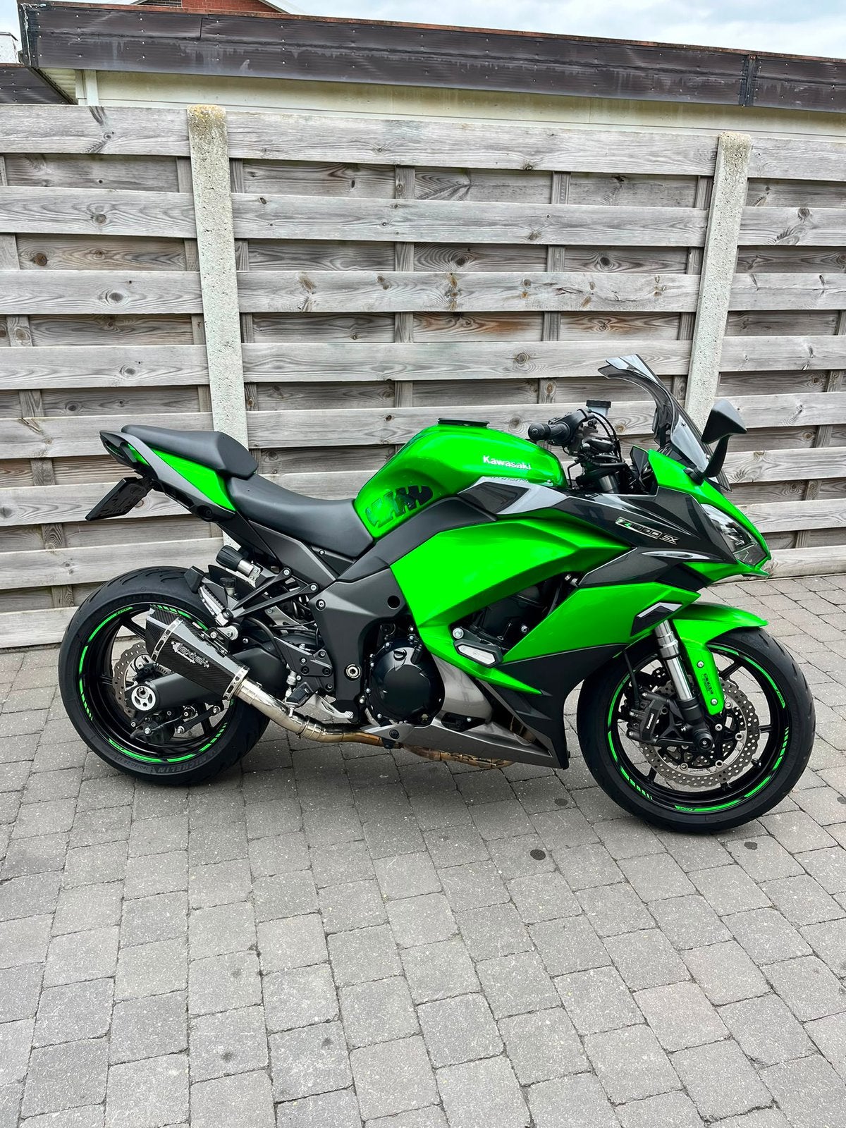 Kawasaki z1000sx, Motoren, Motoren | Kawasaki, Particulier, meer dan 35 kW, 4 cilinders, ABS, LED Verlichting, Sportuitlaat, Traction Control