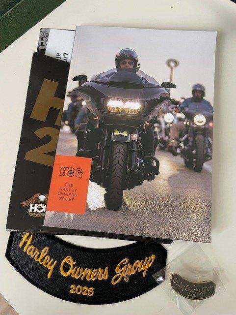 Harley-Davidson Patch & épinglette HOG2026 +guide d'adhésion, Particulier