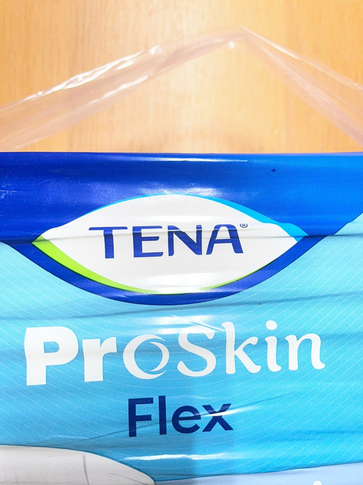Tena proskin flex, Ophalen of Verzenden, Nieuw