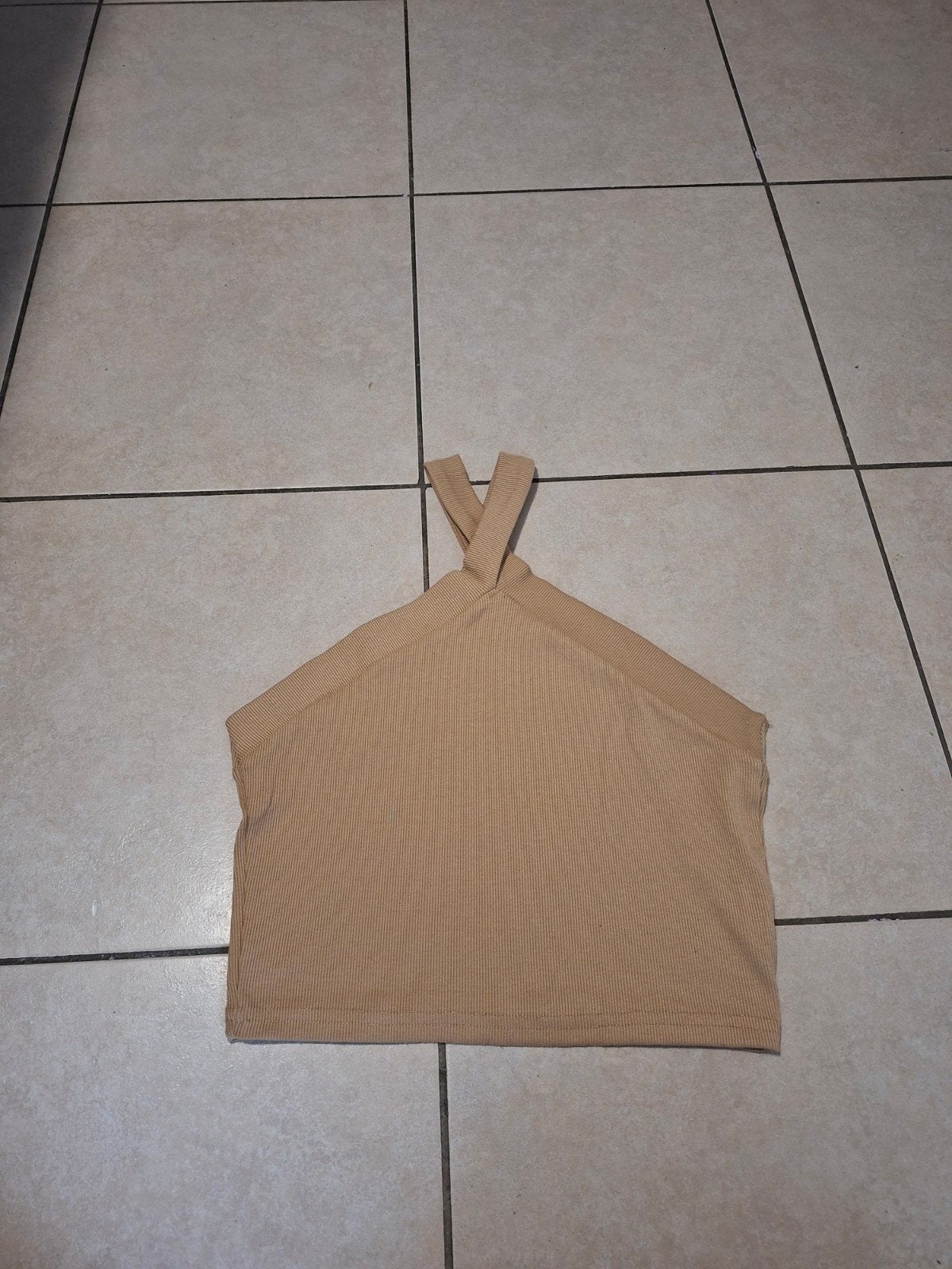 Top croisé au niveau du cou Shein, Kleding | Dames, Topjes, Ophalen, Beige, Zo goed als nieuw, SHEIN
