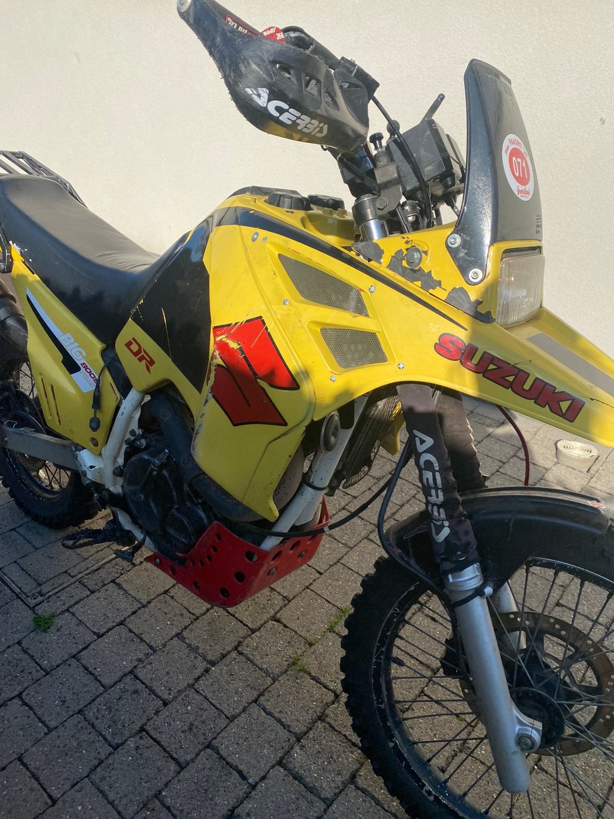 Suzuki DR 800, Motoren, Gebruikt, Particulier, Enduro, 1 cilinder