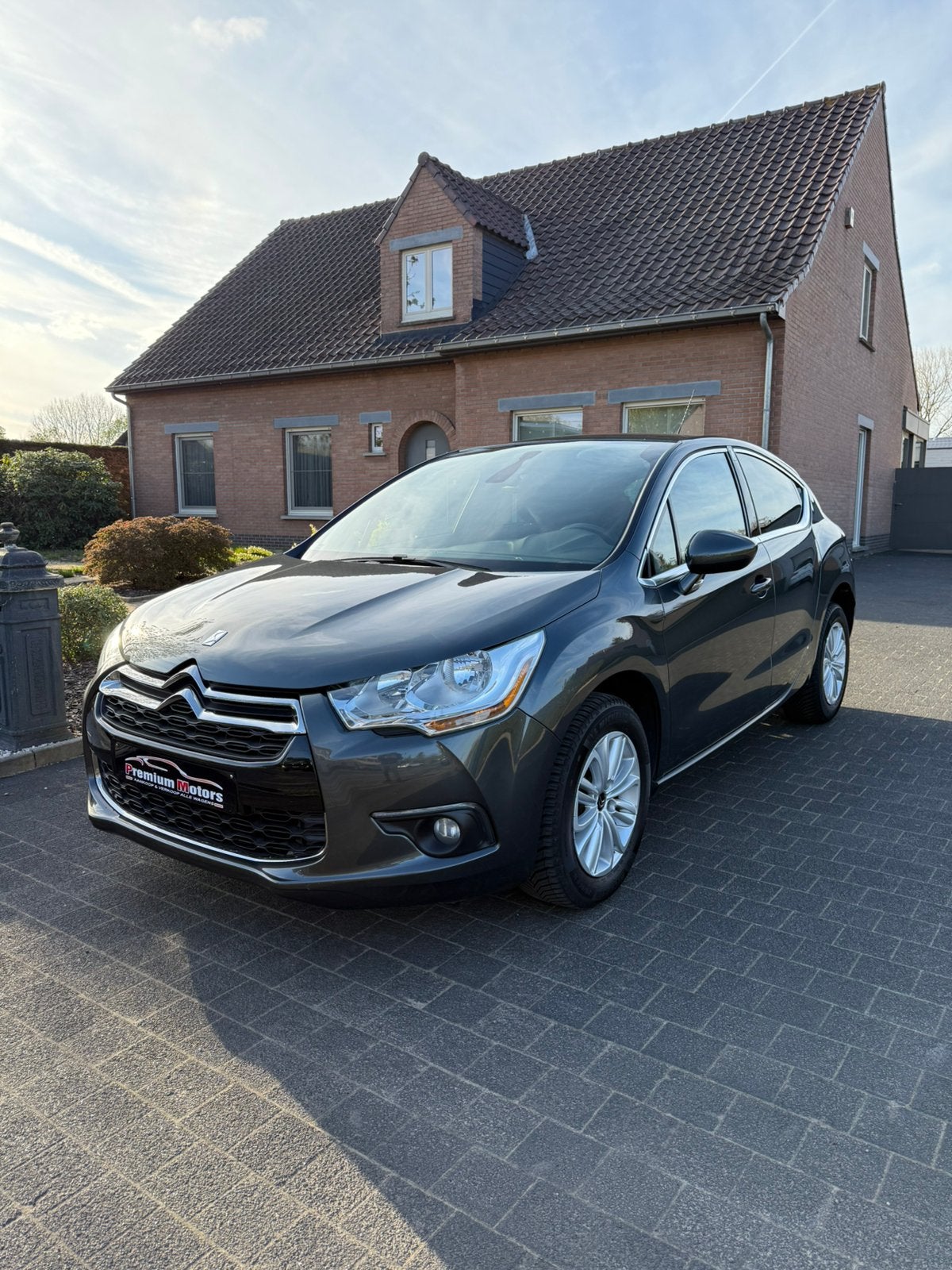 Citroën DS4 1.6 ESSENCE 120CV ÉDITION CHIC 1EIG, Autos, 144 g/km, Euro 5, Achat, Entreprise