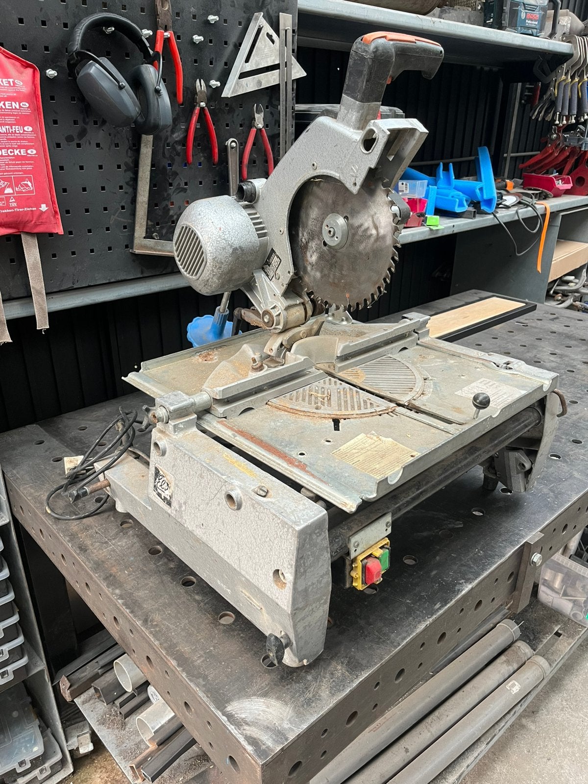 Hout zaagmachine, Ophalen, Gebruikt, Afkortzaag