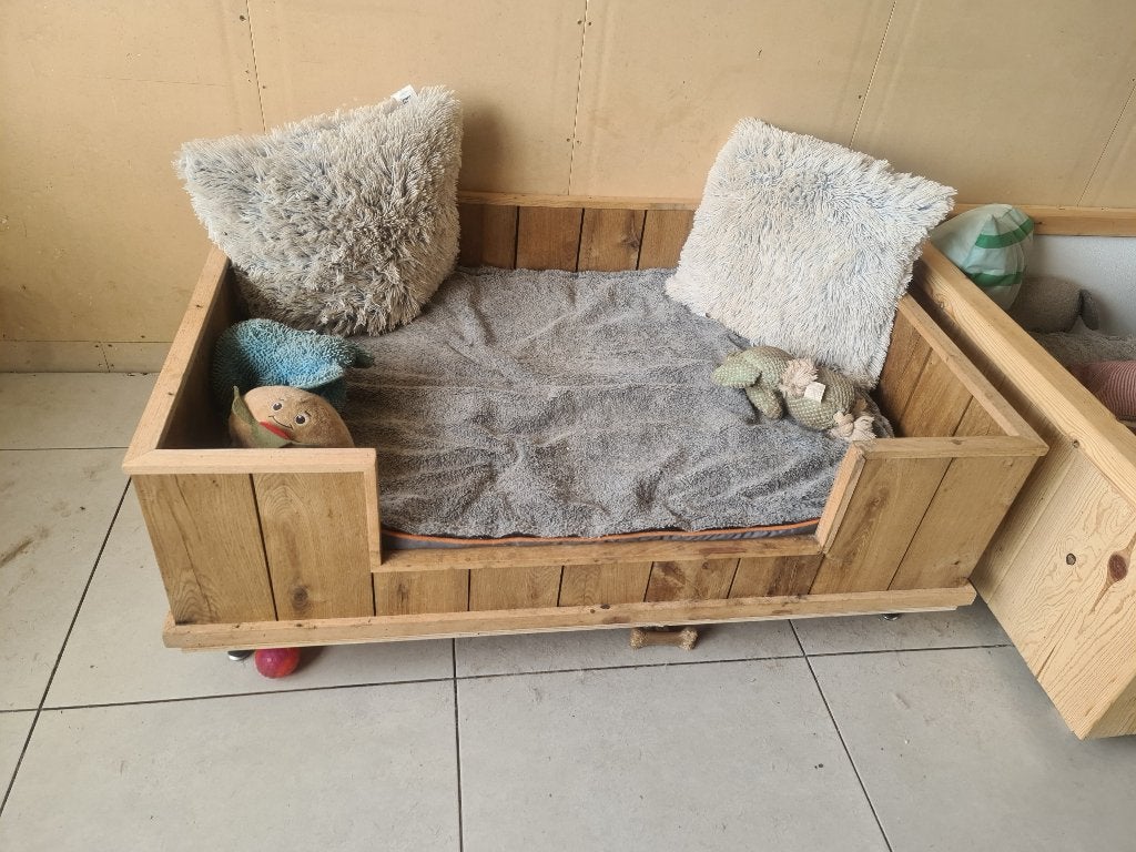 Houten hondenmand, Enlèvement, Comme neuf