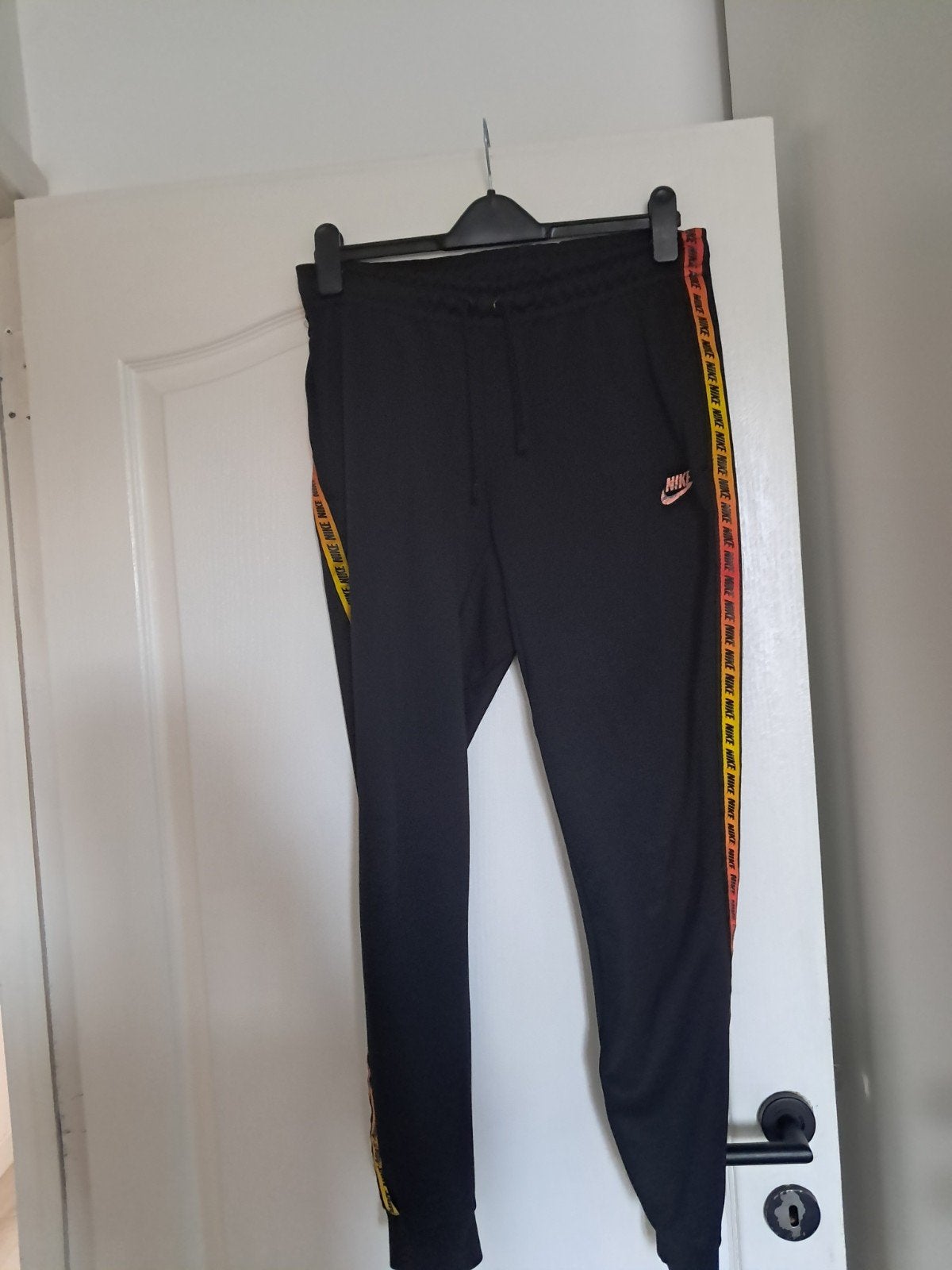 Broek van  nike nog goed  maat  s, Kleding | Dames, Ophalen, Maat 36 (S)
