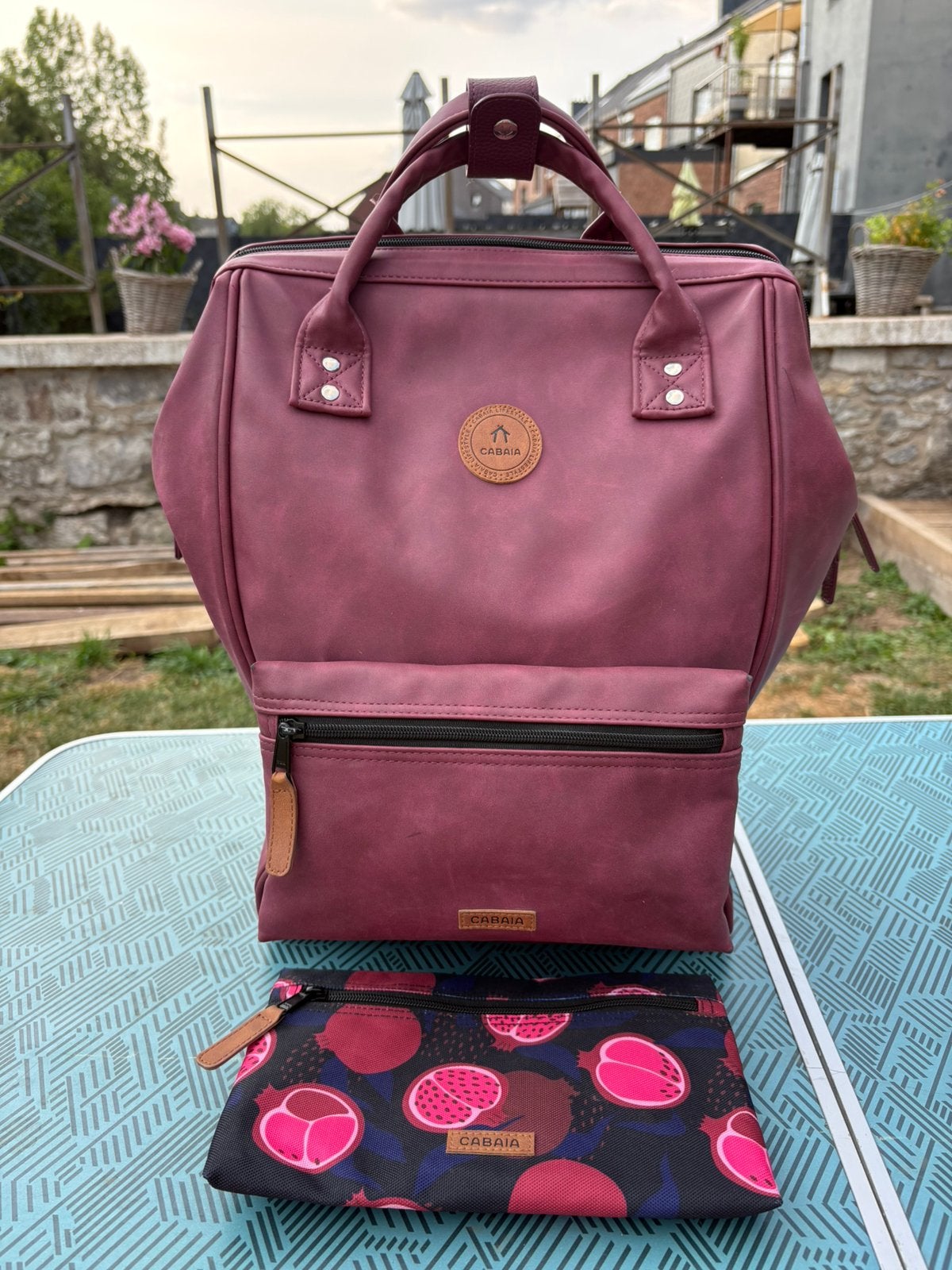 Cabaïa Adventurer Maxi burgundy, Enlèvement, Utilisé