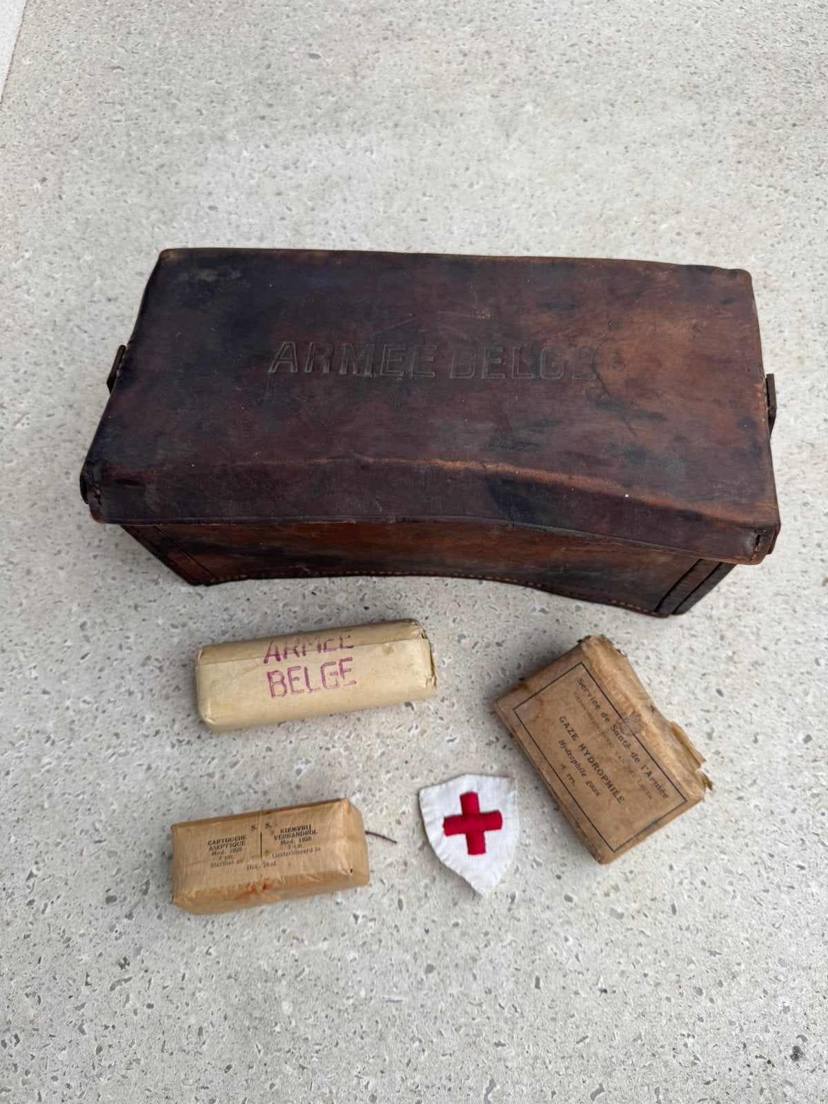 ABBL « ARMEE BELGE » ensemble medic, Collections, Objets militaires | Seconde Guerre mondiale, Enlèvement ou Envoi