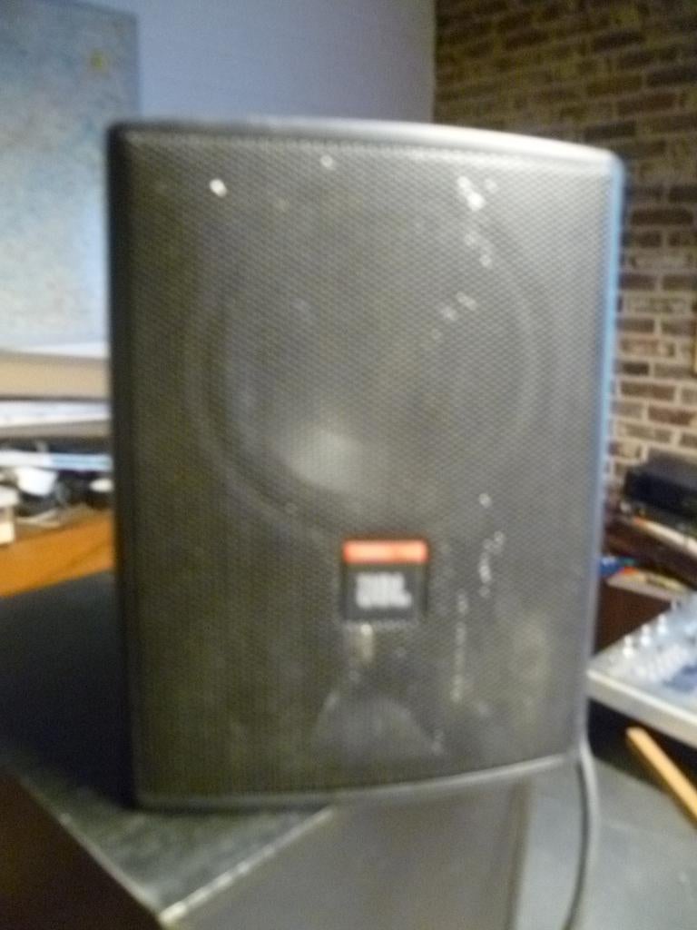 één jbl control 25av, Ophalen, Gebruikt, JBL