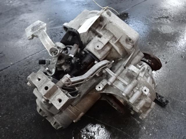 VERSNELLINGSBAK Volkswagen Golf VII (AUA) (RSW), Gebruikt, Volkswagen