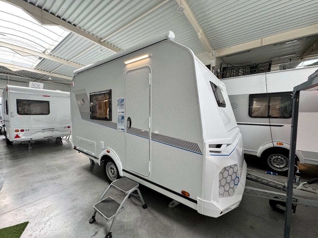 Knaus  Yaseo 340 PX, mover et store, Entreprise, 5 à 6 mètres, 750 - 1000 kg, Siège standard
