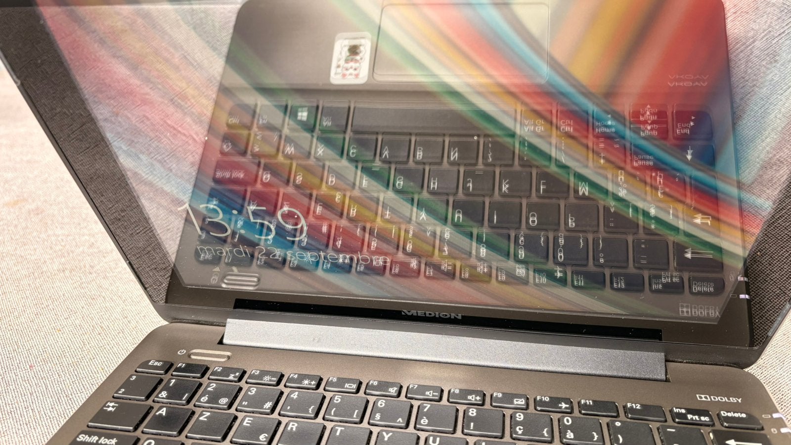 Medion Akoya - Notebook - PC, Informatique & Logiciels, Enlèvement ou Envoi, Utilisé, Azerty, Avec écran tactile