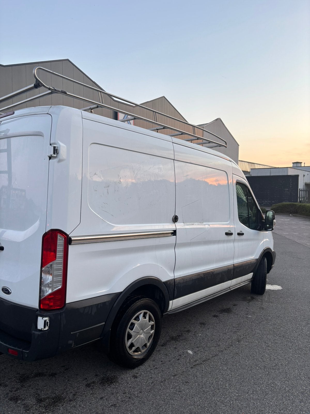 Ford Transit 2.0 tdci Euro 6, Auto's, Wit, Particulier, Transit, Te koop