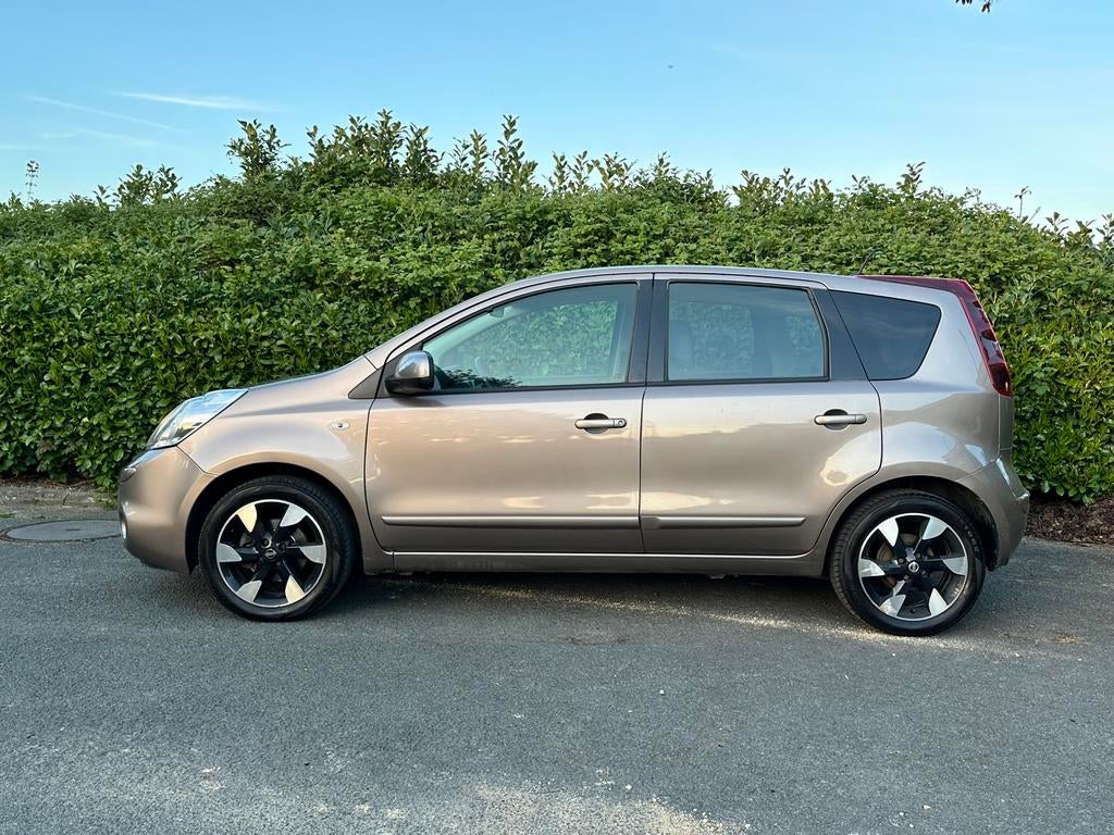 Nissan Note 1.6 Automatique Essence 2012 €5 89.000km Airco, Euro 5, Entreprise, Entretenue par le concessionnaire, 5 portes