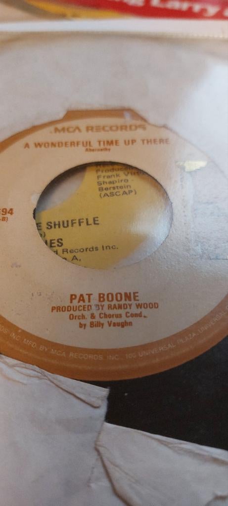 Vinyle 45  tours  Pat Boone, Enlèvement