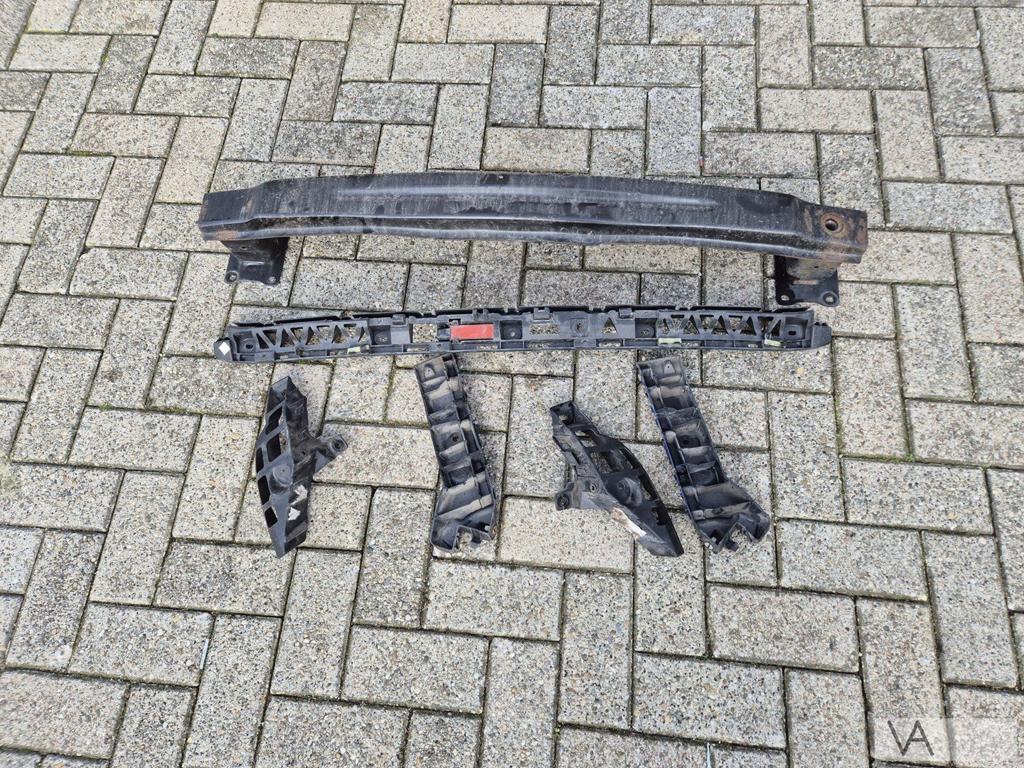 Seat Leon 5f 2013 - 2021 bumperbalk met bumpergeleiders €50, Gebruikt, -, -, Ophalen of Verzenden