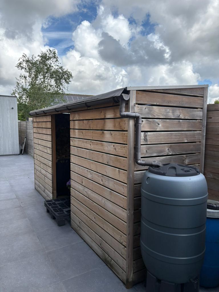 Houten tuinberging, Ophalen, Zo goed als nieuw, Hout