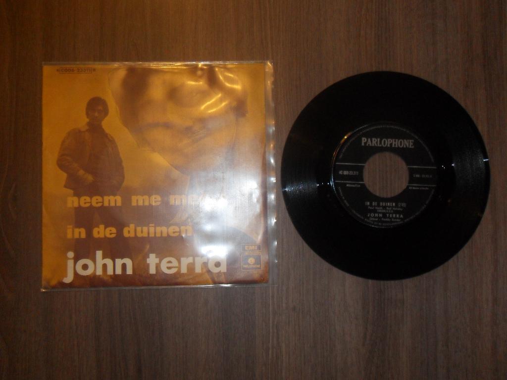 John Terra - In de duinen, Cd's en Dvd's, Ophalen of Verzenden, Gebruikt, 7 inch, Levenslied of Smartlap