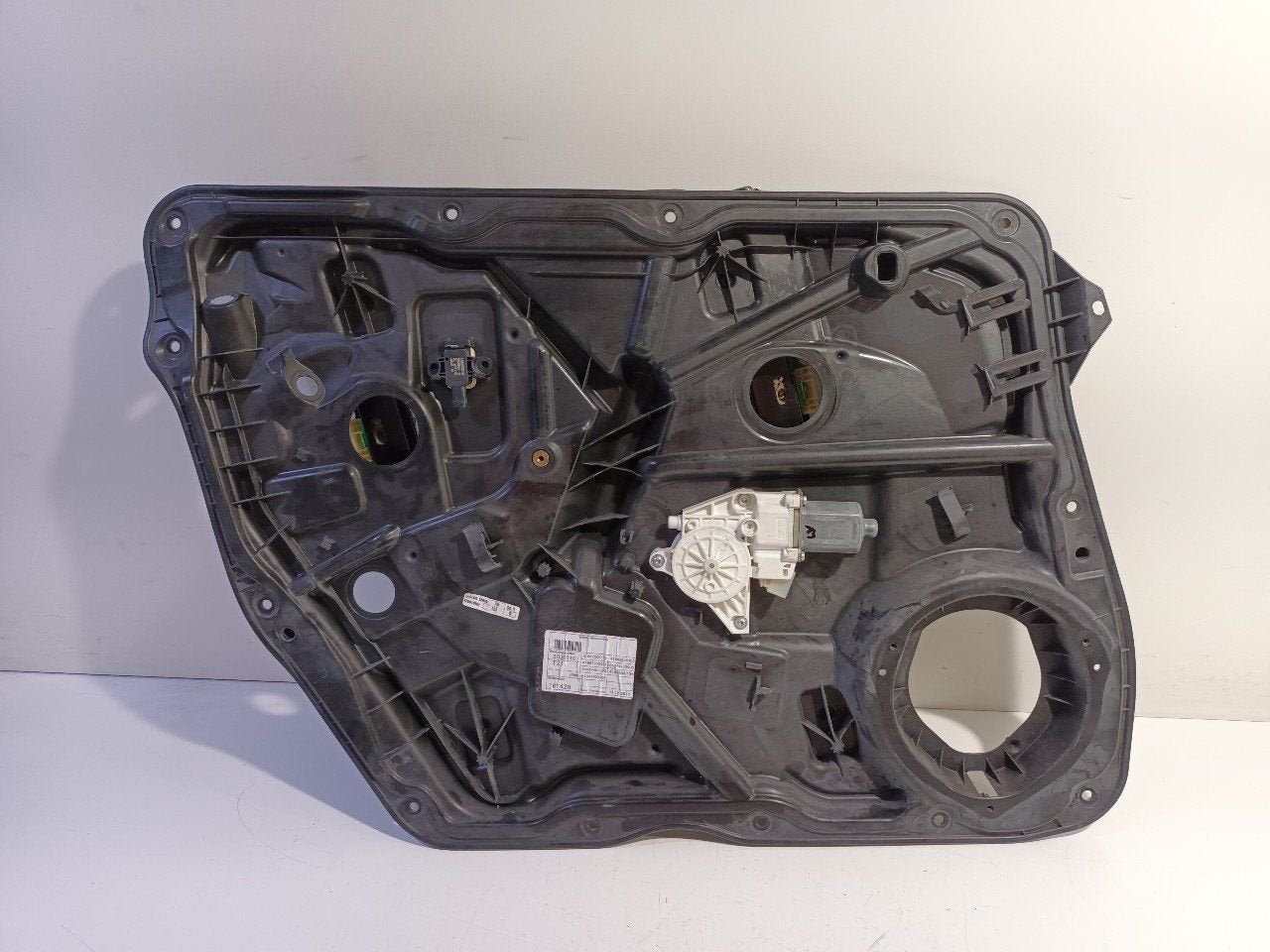 Raammechaniek elektrisch links voor Mercedes-Benz ML-Klasse, Onderdelen@venauto.nl, Van der Ven Autorecycling B.V., Gebruikt, Ettenseweg 76, 4706 PB Roosendaal, The Netherlands