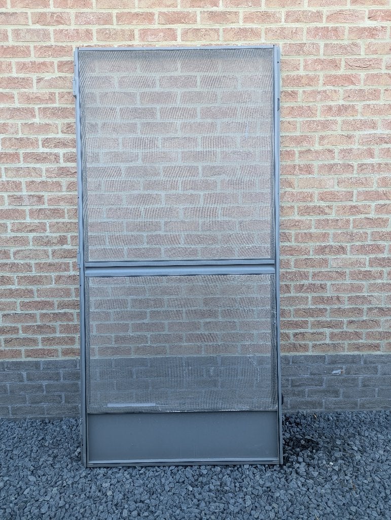 Stevige vliegendeur met frame 105 x 220 – gaas te vervangen, Doe-het-zelf en Bouw, Deuren en Vliegenramen, Gebruikt, Hordeur, Metaal