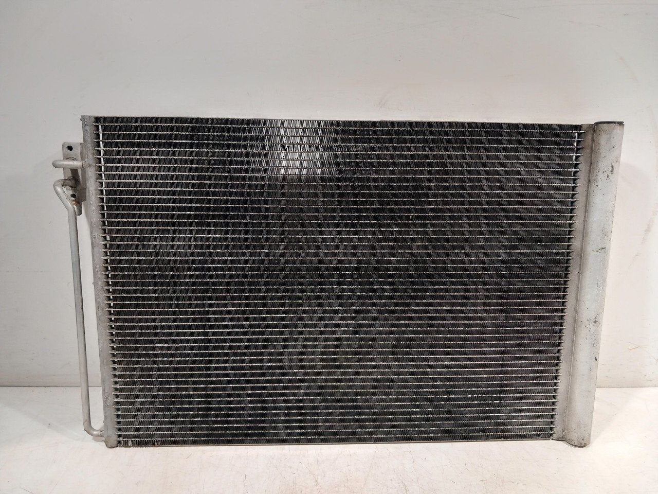 Airco condensor Land Rover Range Rover, Onderdelen@venauto.nl, Van der Ven Autorecycling B.V., Land Rover, Ettenseweg 76, 4706 PB Roosendaal, The Netherlands
