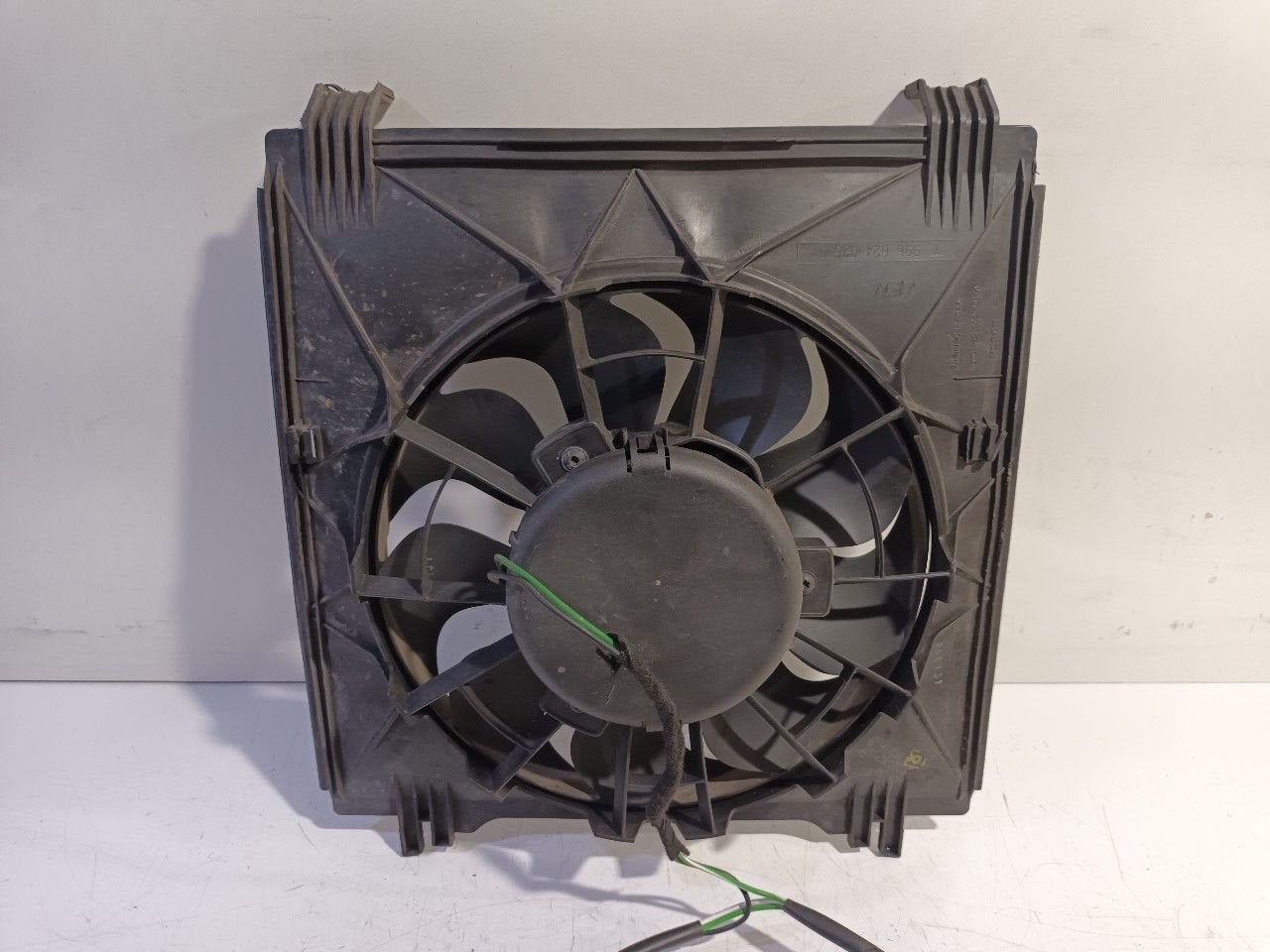 Koelventilatormotor Porsche 911, Onderdelen@venauto.nl, Van der Ven Autorecycling B.V., Ettenseweg 76, 4706 PB Roosendaal, The Netherlands