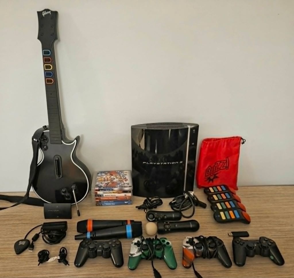 PS3 Phat 40GB + 6 Games + 4 Controllers + Many Accesoires, Games en Spelcomputers, Met games, Ophalen of Verzenden, Zo goed als nieuw
