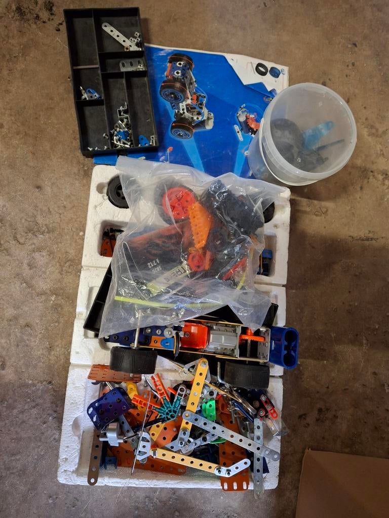 Mecano lot, Enlèvement